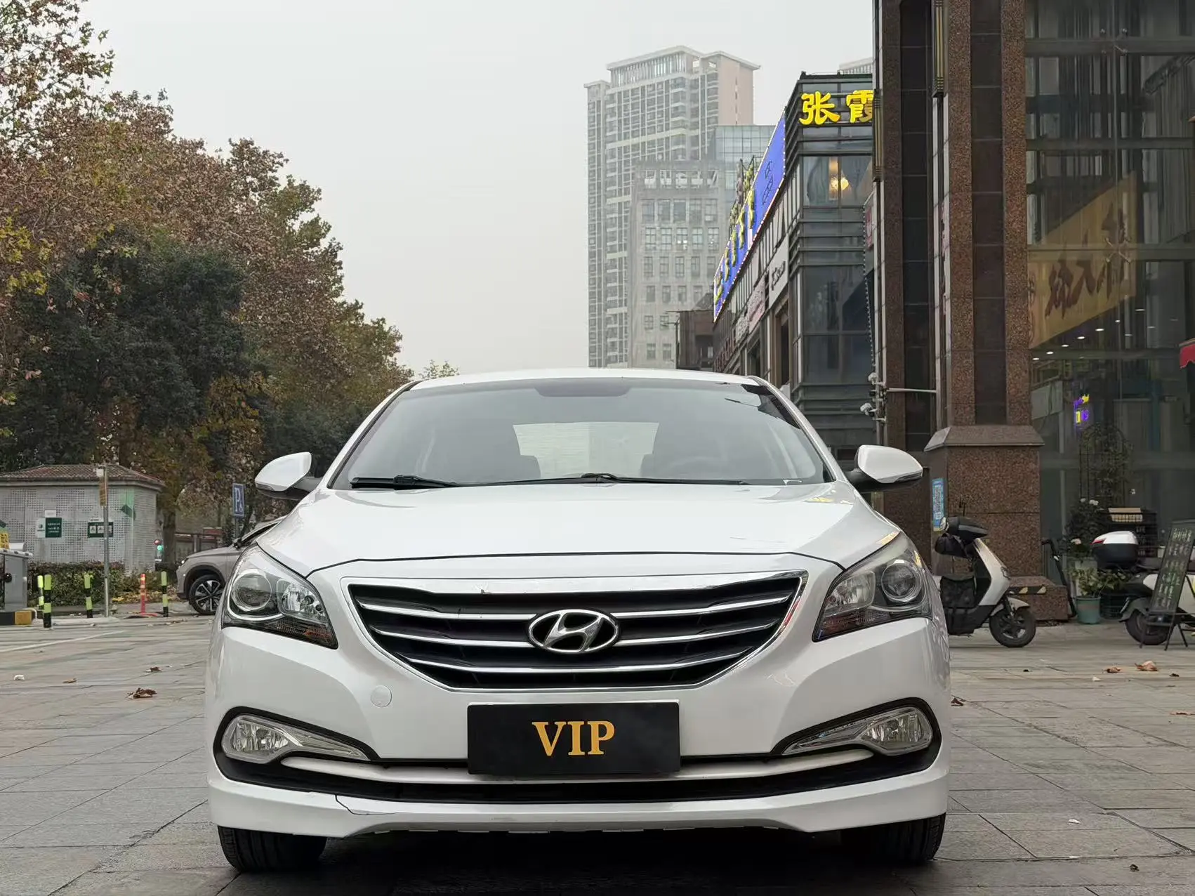 Hyundai Famous pictures  из Китая