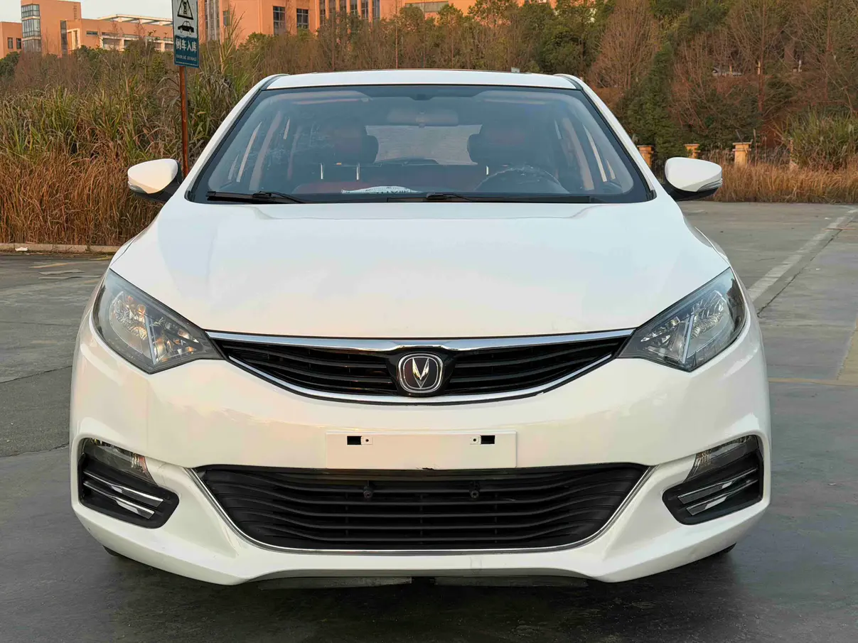 Changan Eado XT  из Китая