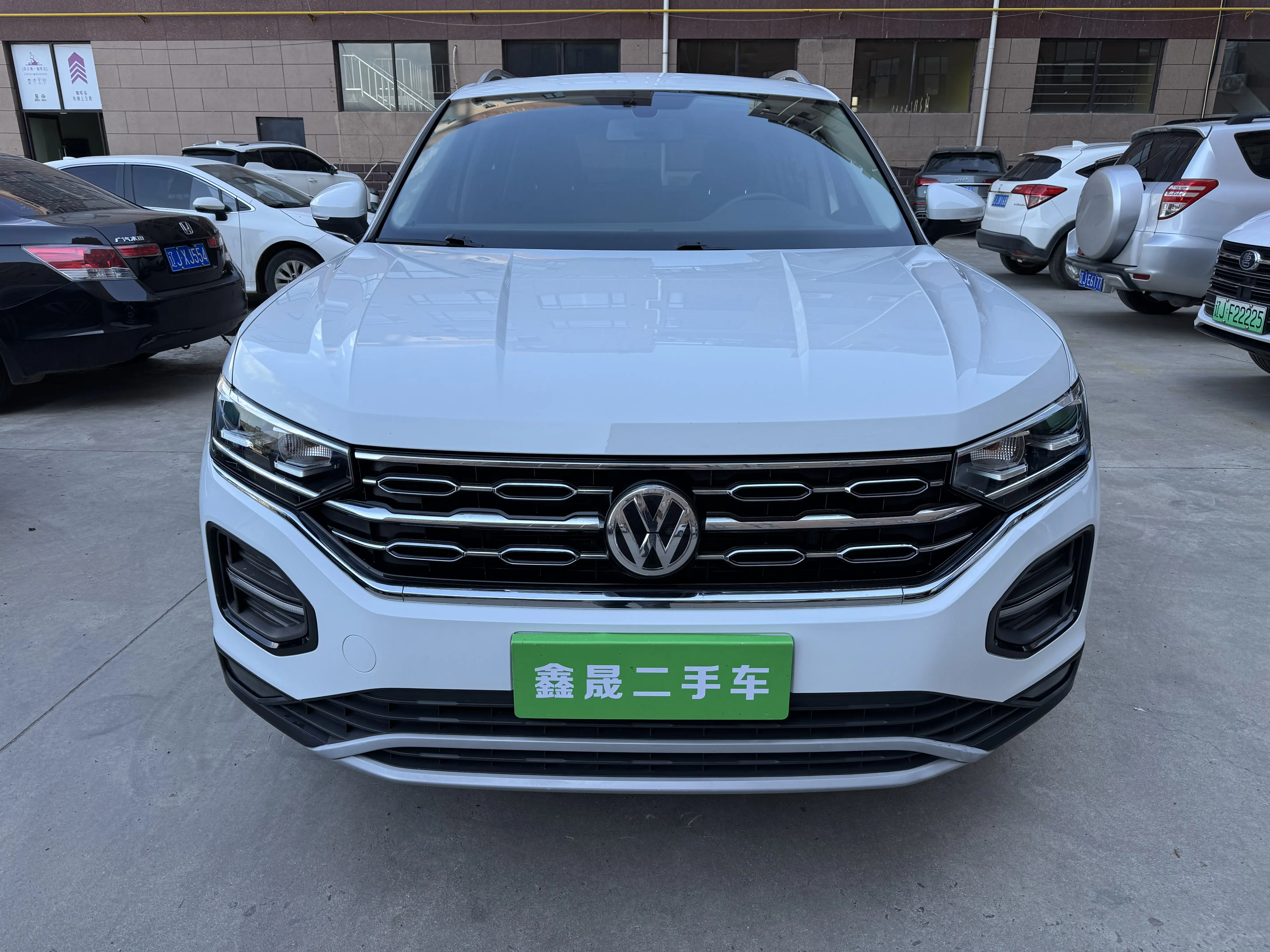 Volkswagen Tayron  из Китая