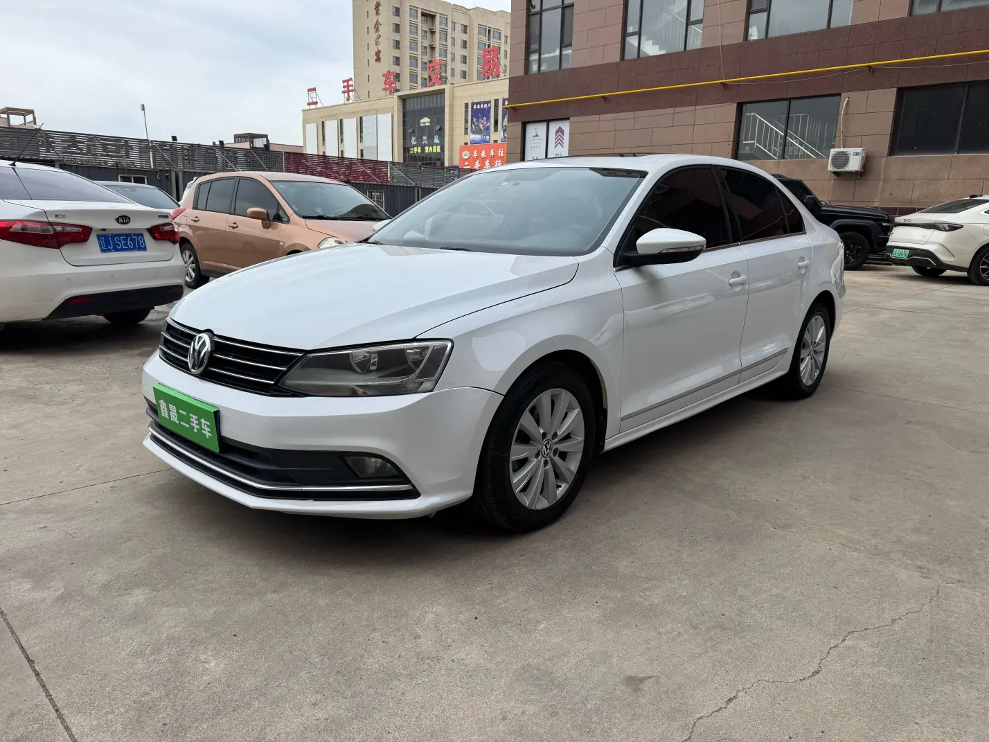 Volkswagen Sagitar  из Китая