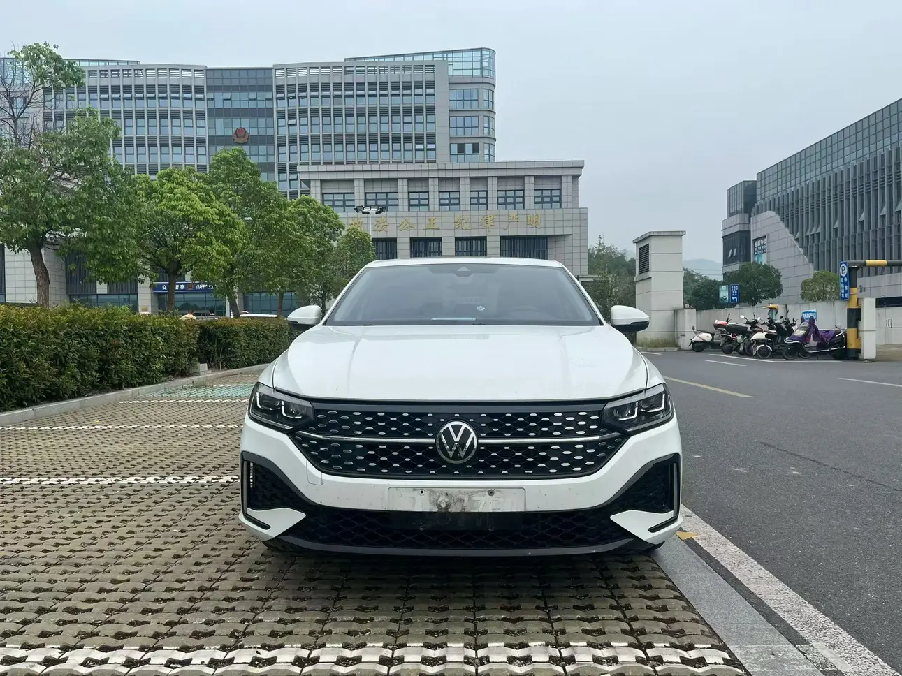 Volkswagen Lavida  из Китая