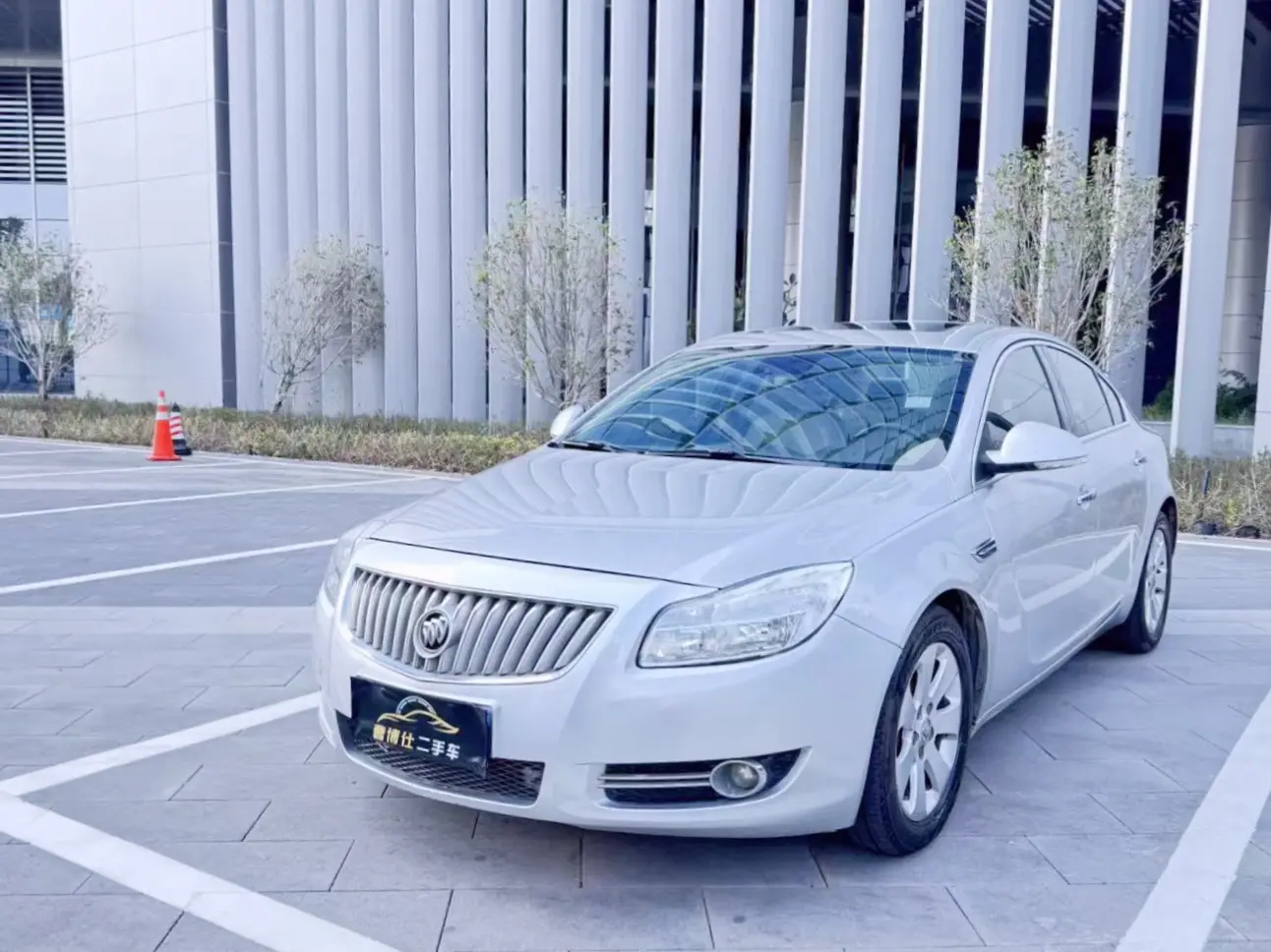 Buick Majesty  из Китая