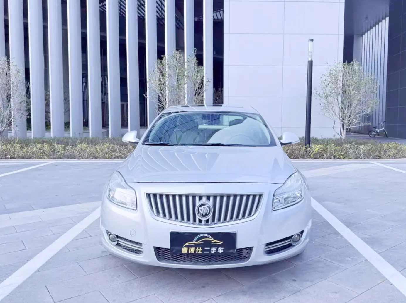 Buick Majesty  из Китая