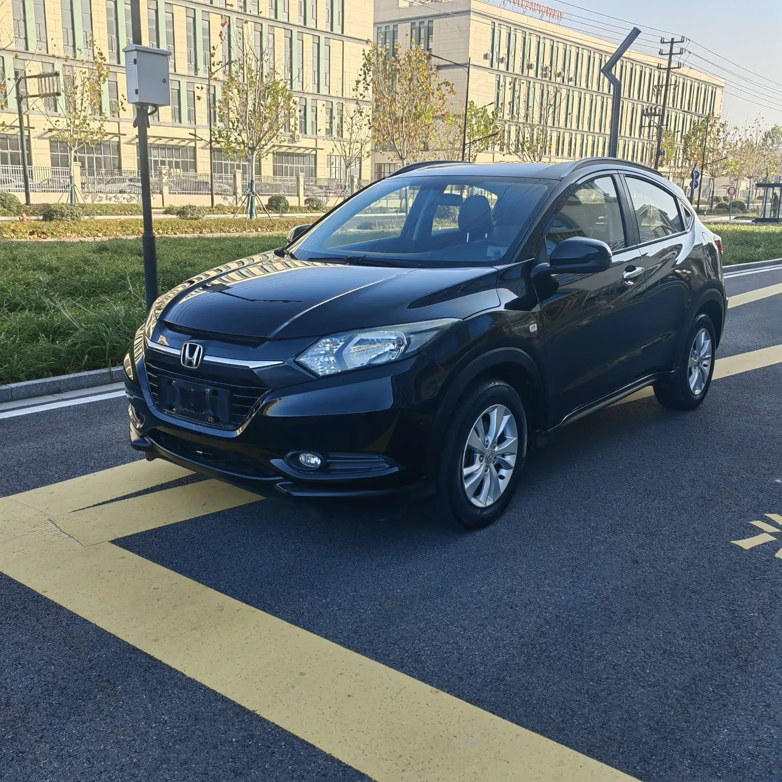 Honda Vezel (Binzhi)  из Китая