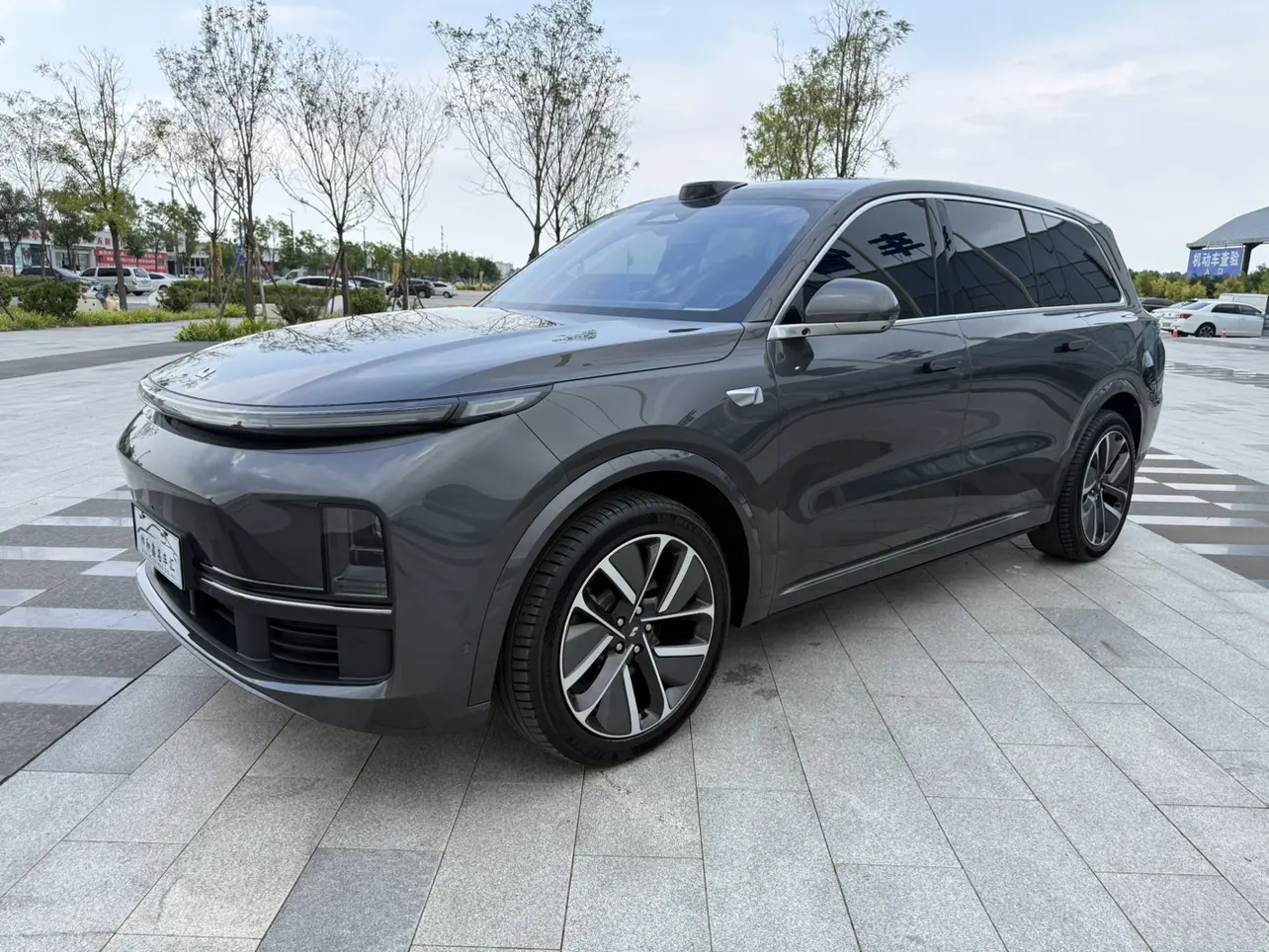 Li L9 (Ideal L9)  из Китая