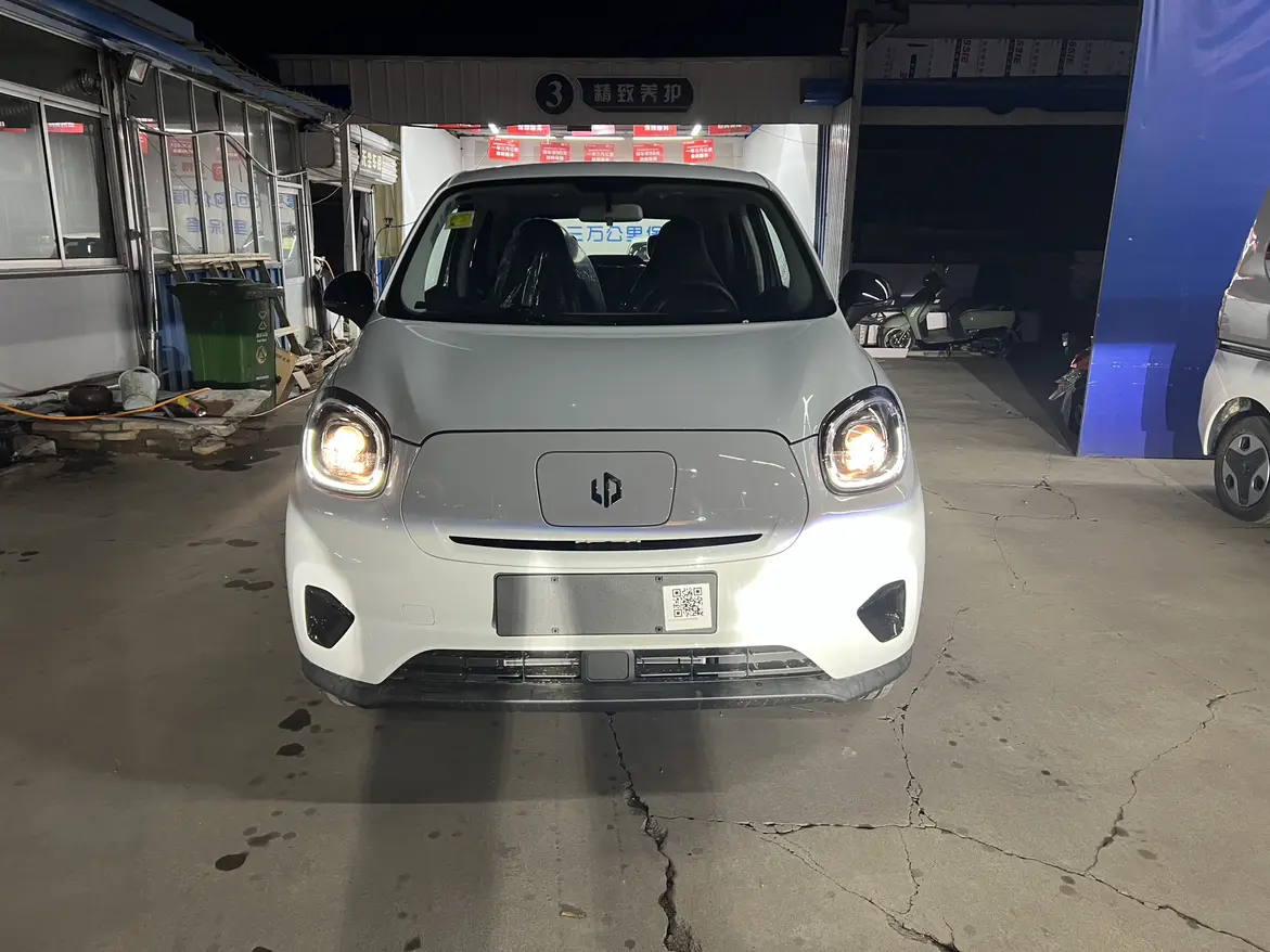 Leapmotor Zero running T03  из Китая