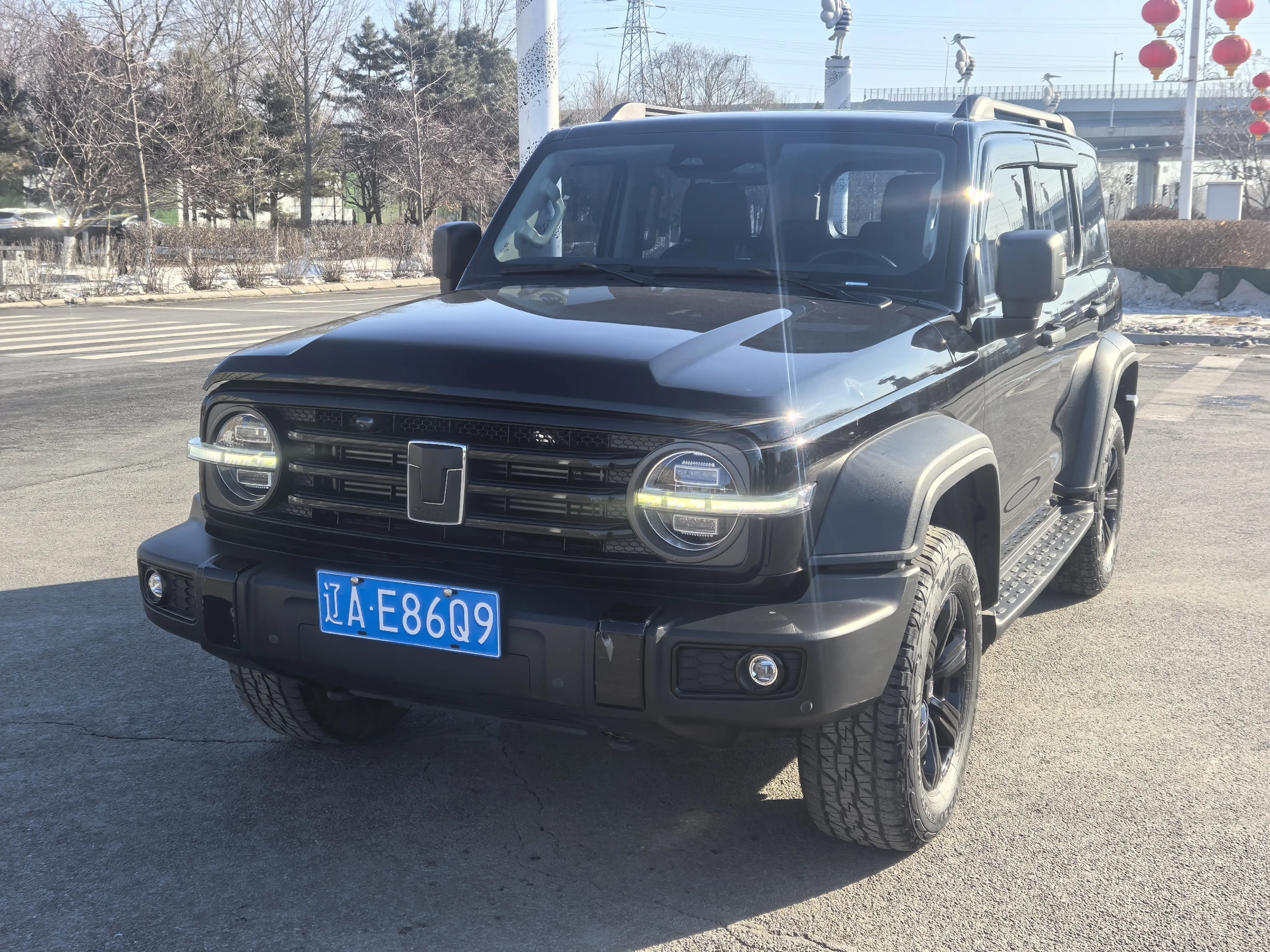 Tank 300  из Китая