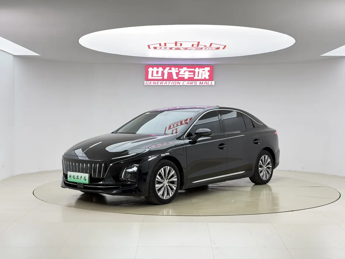 Hongqi E-QM5  из Китая