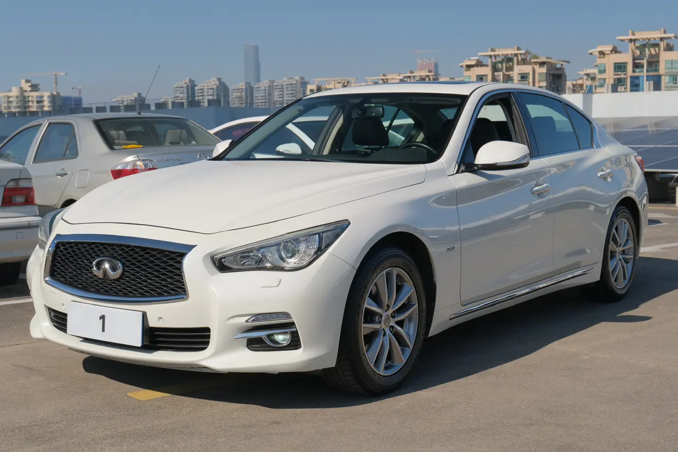 Infiniti Q50L  из Китая