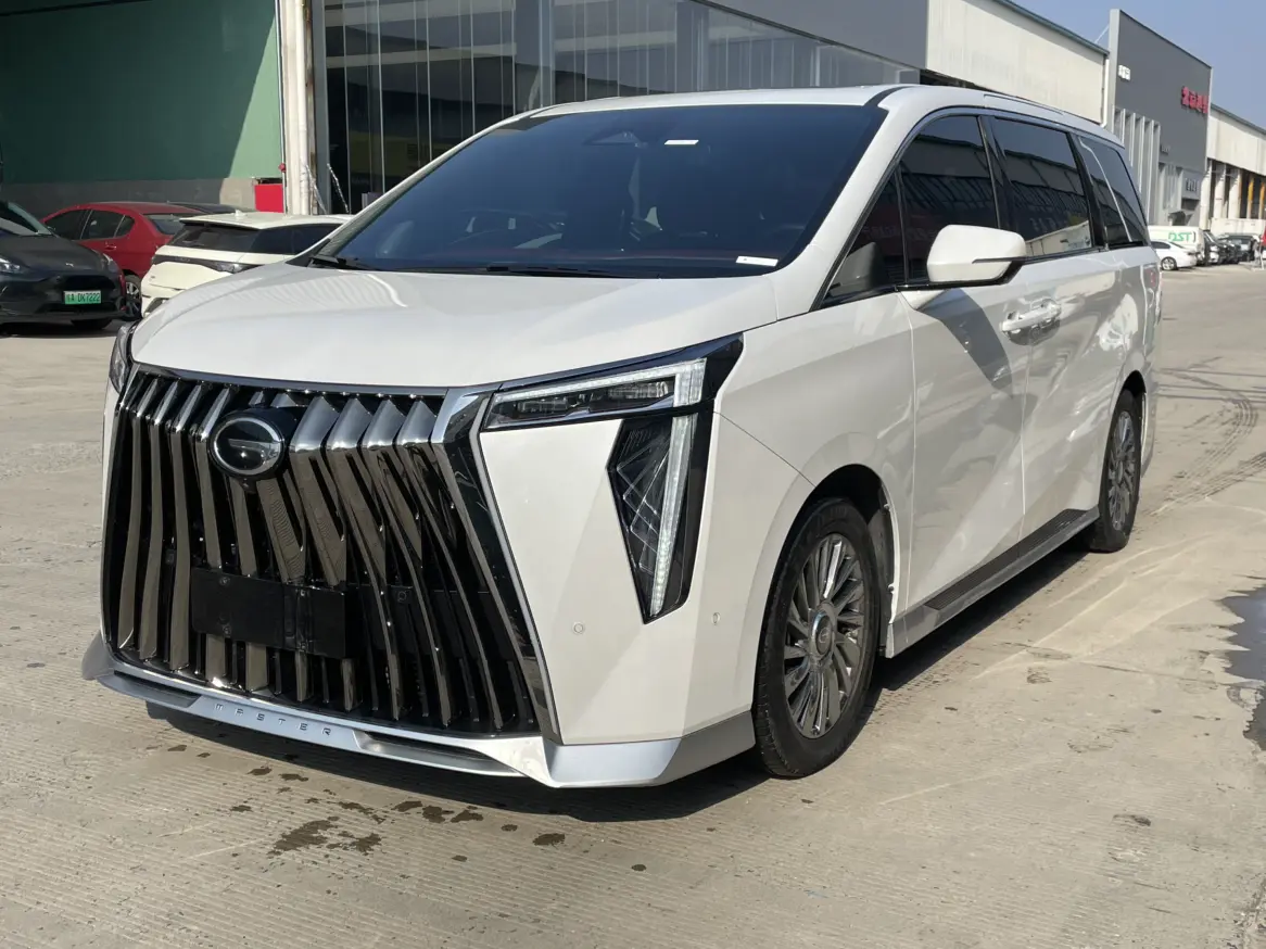 GAC Trumpchi M8  из Китая