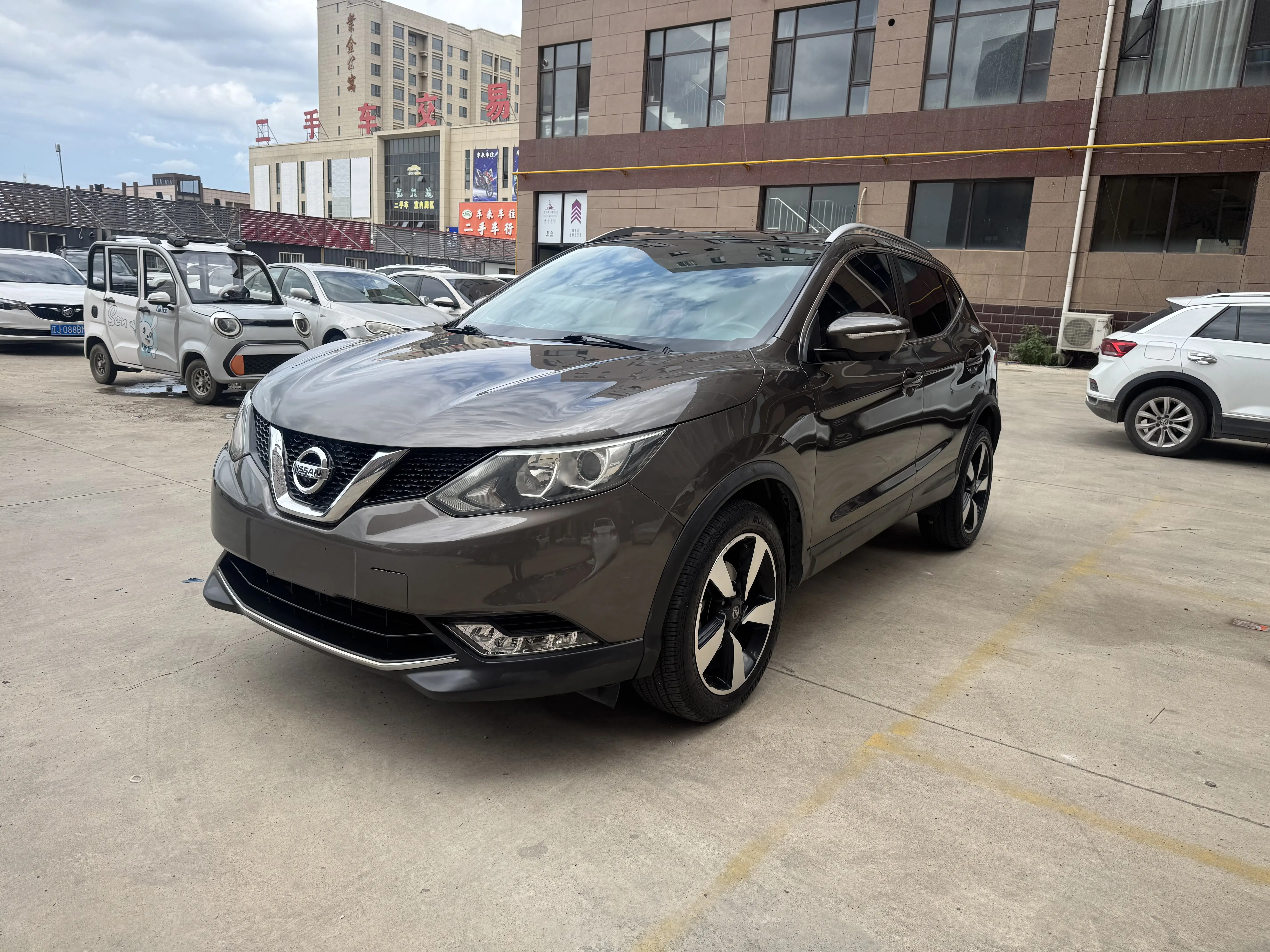 Nissan Qashqai  из Китая