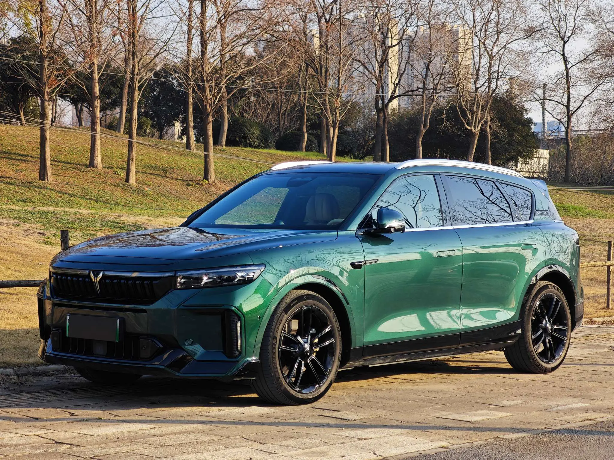 Voyah Lantu FREE  из Китая