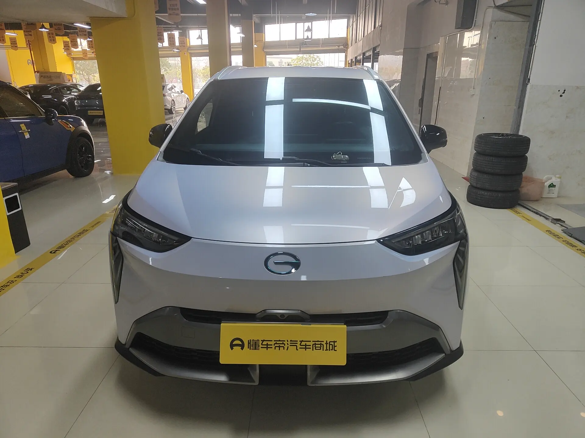 AION Y  из Китая