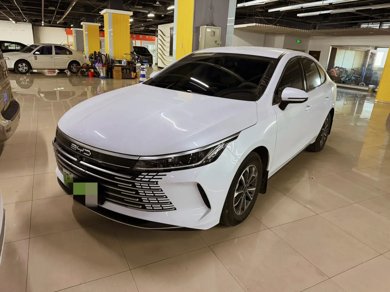 BYD Destroyer 05  из Китая