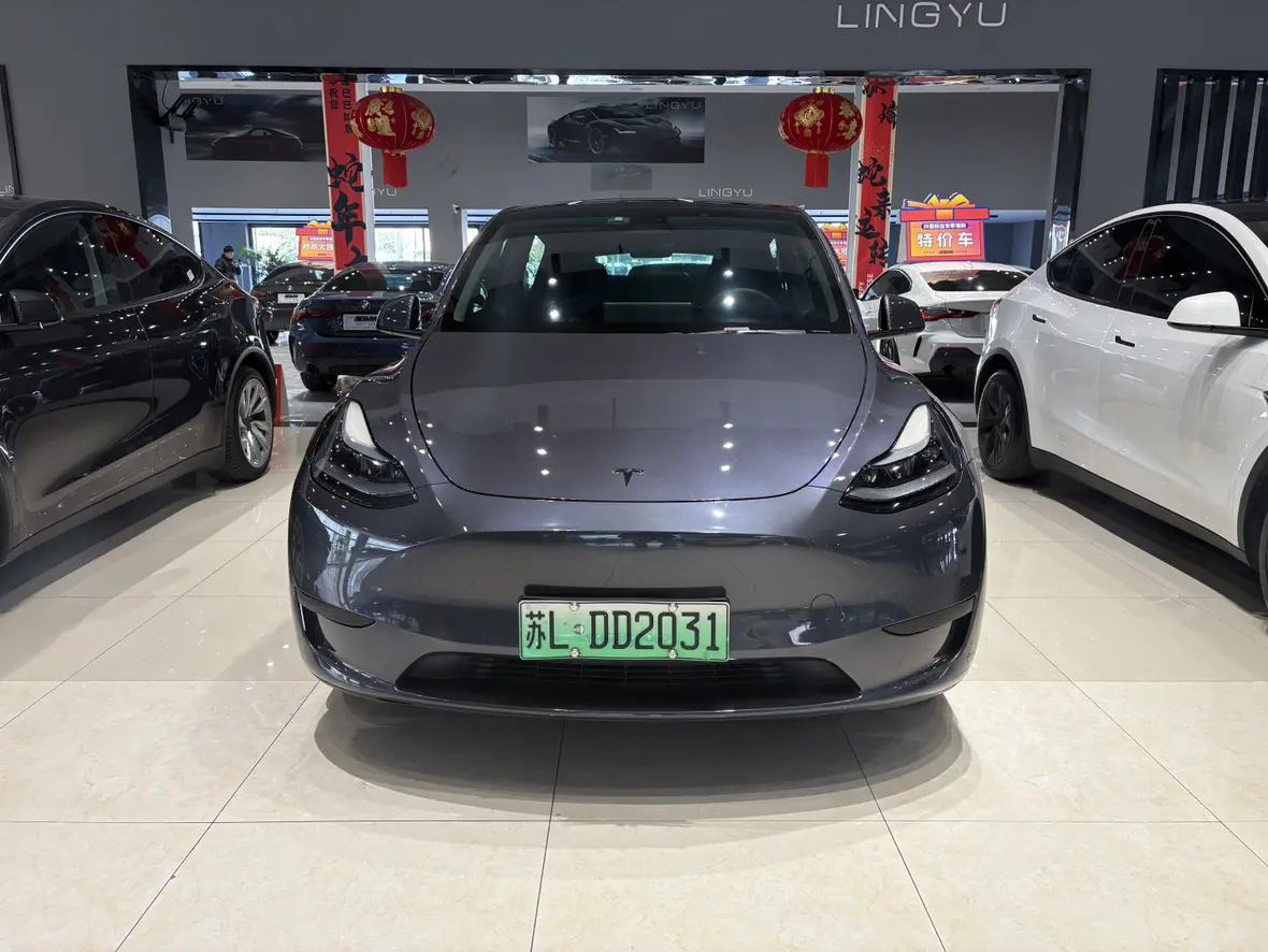Tesla Model Y  из Китая