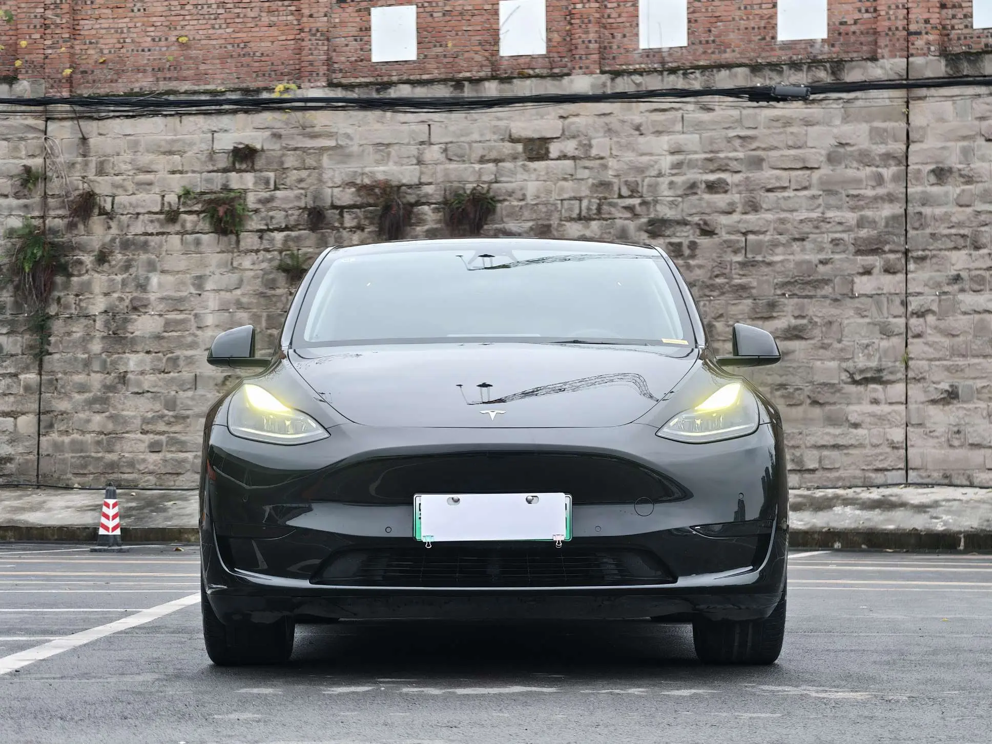 Tesla Model Y  из Китая
