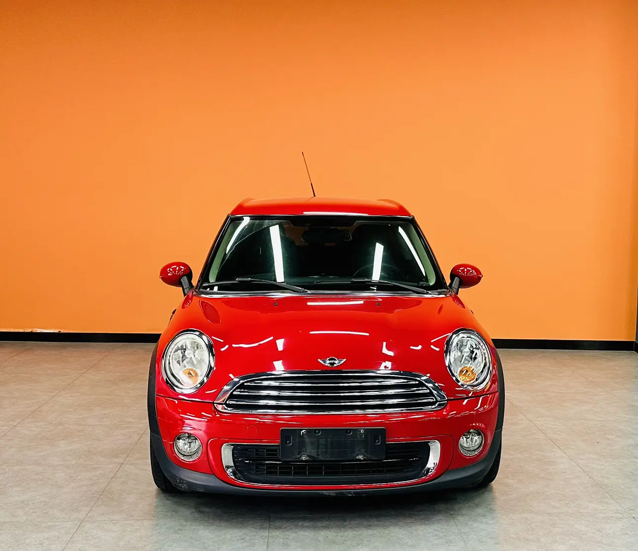 MINI CLUBMAN  из Китая