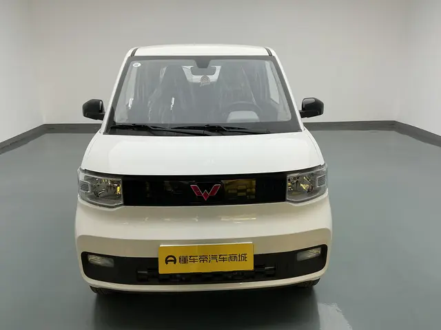 Wuling Hongguang MINIEV  из Китая