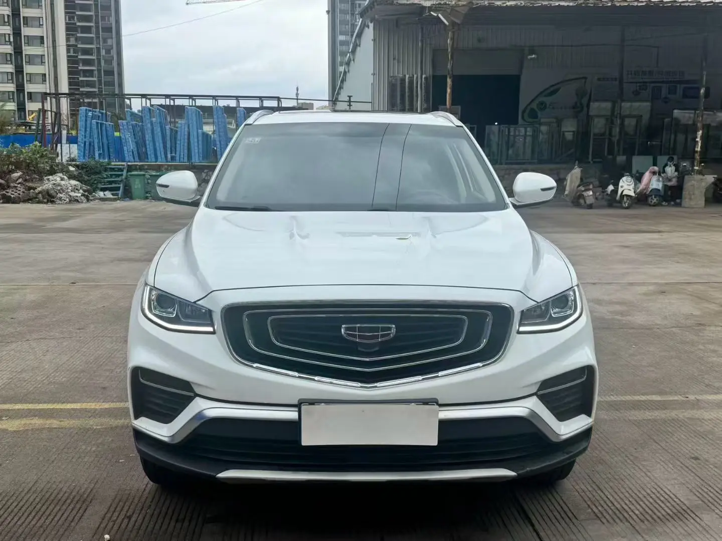 Geely Atlas (Boyue)  из Китая