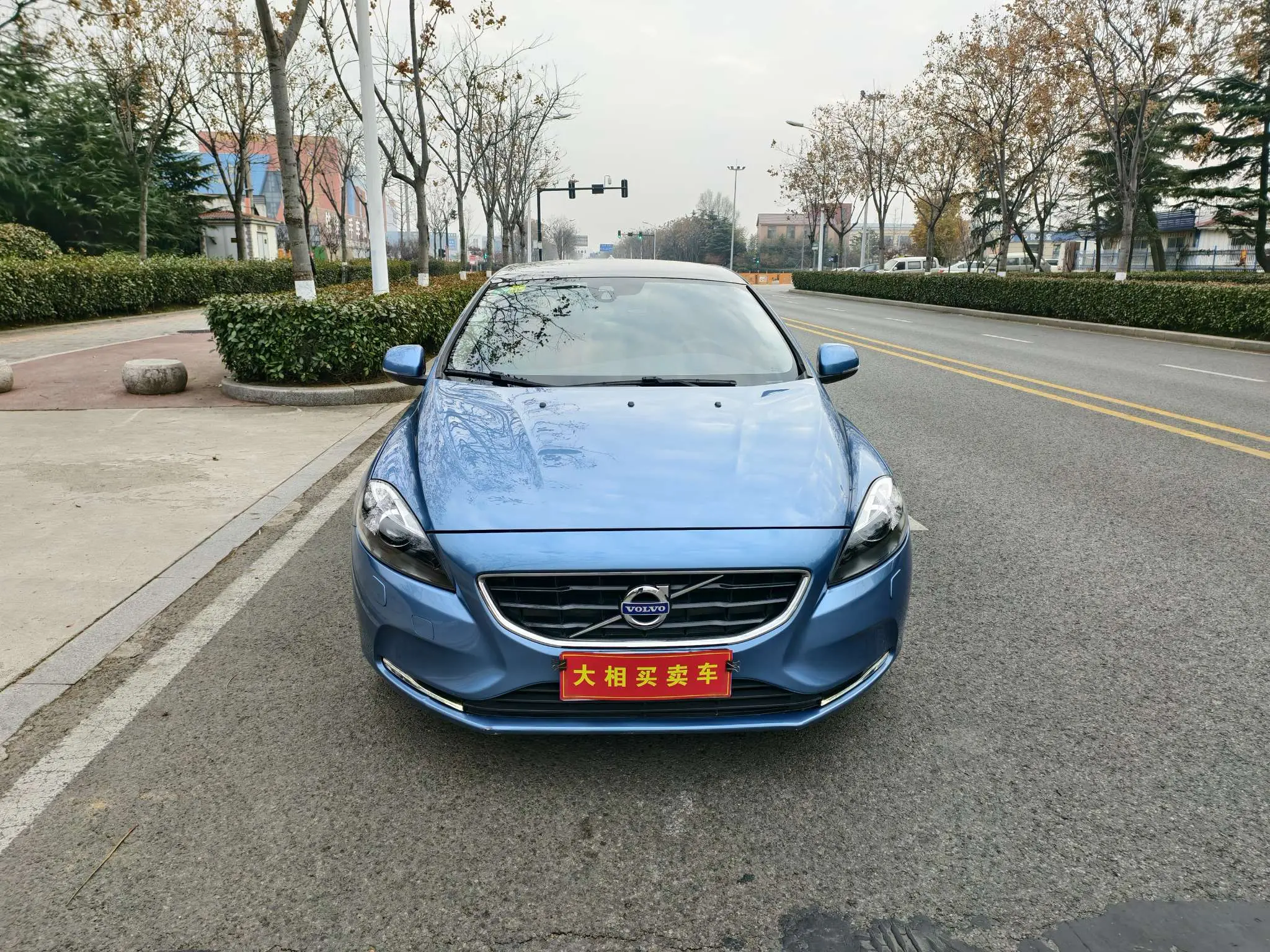 Volvo V40  из Китая