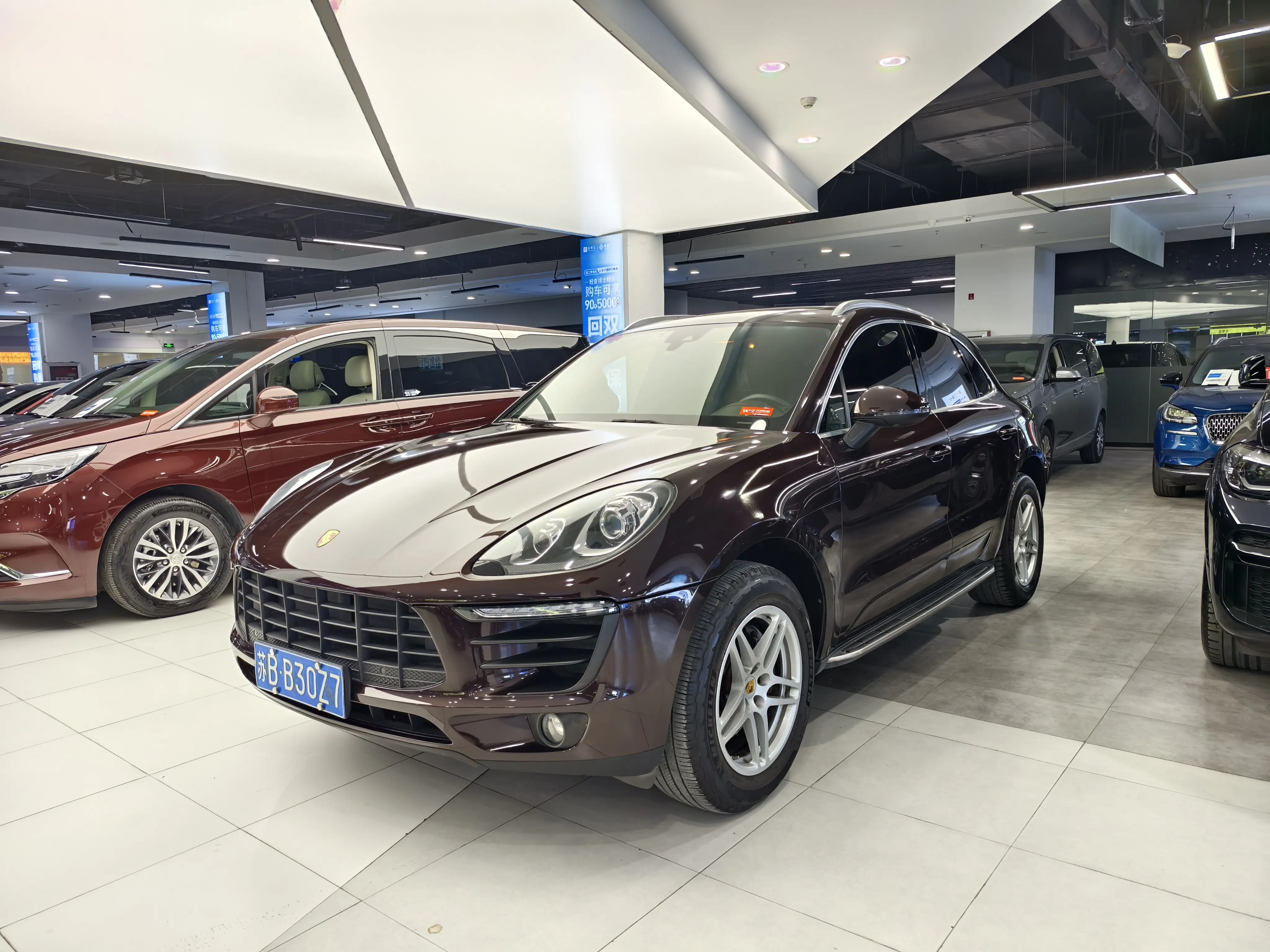 Porsche Macan  из Китая