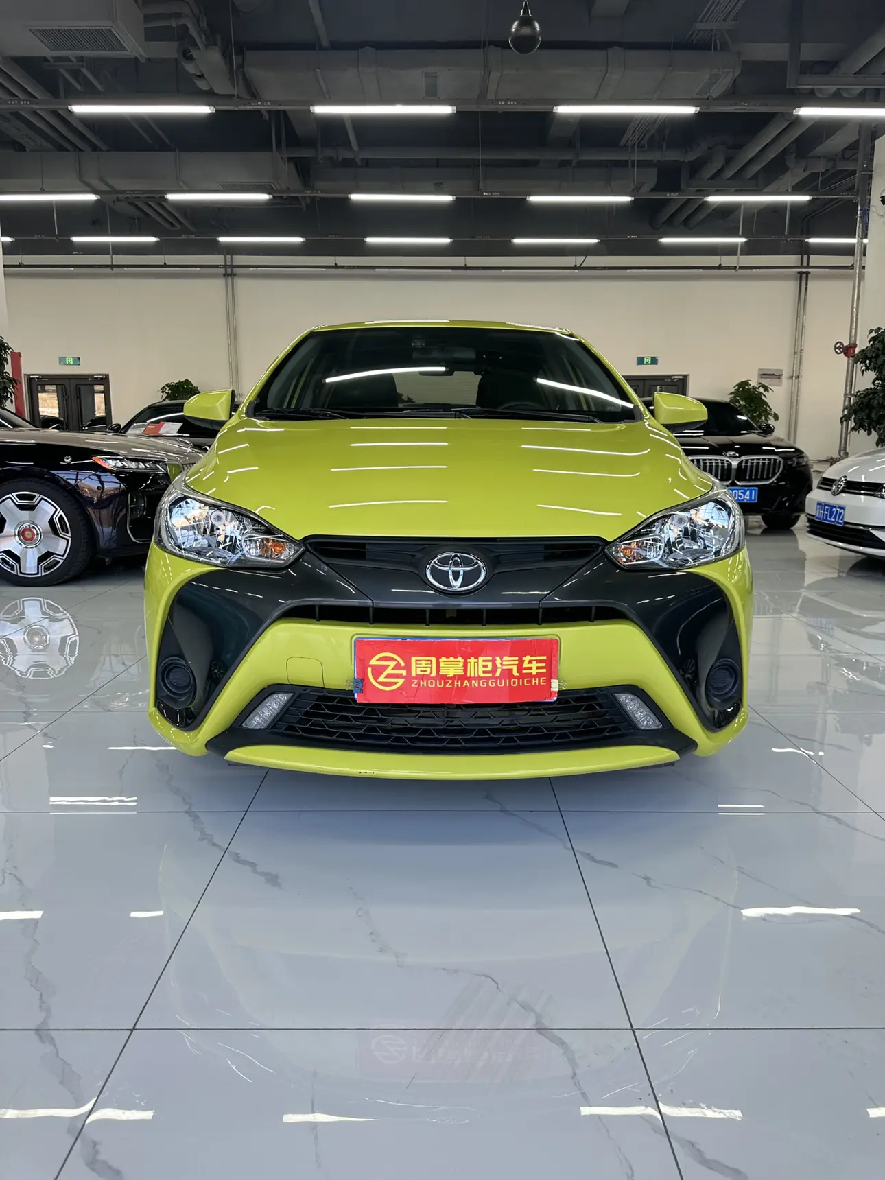 Toyota Yaris L  из Китая