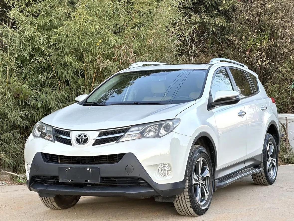 Toyota RAV4  из Китая