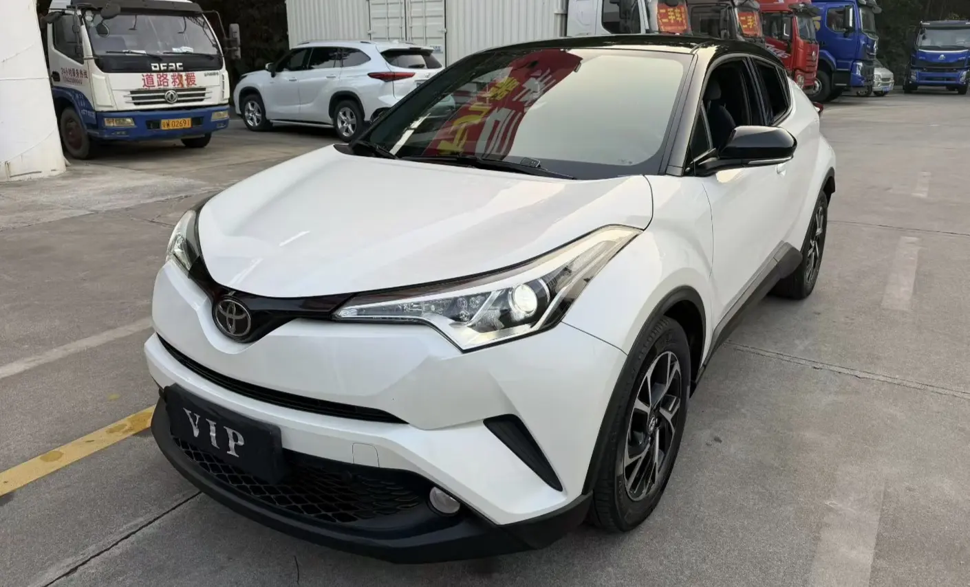 Toyota C-HR  из Китая