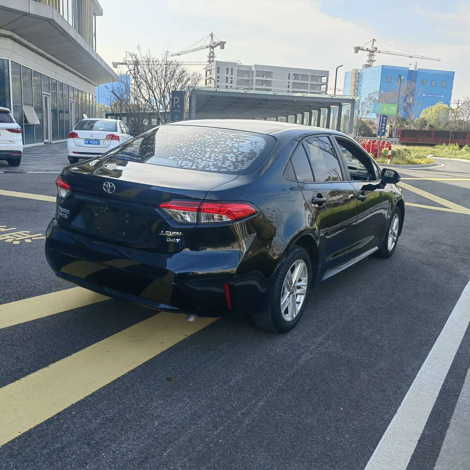 Toyota Levin (Lei Ling)  из Китая