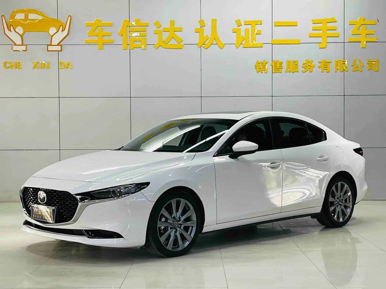 Mazda Axela (Mazda3)  из Китая
