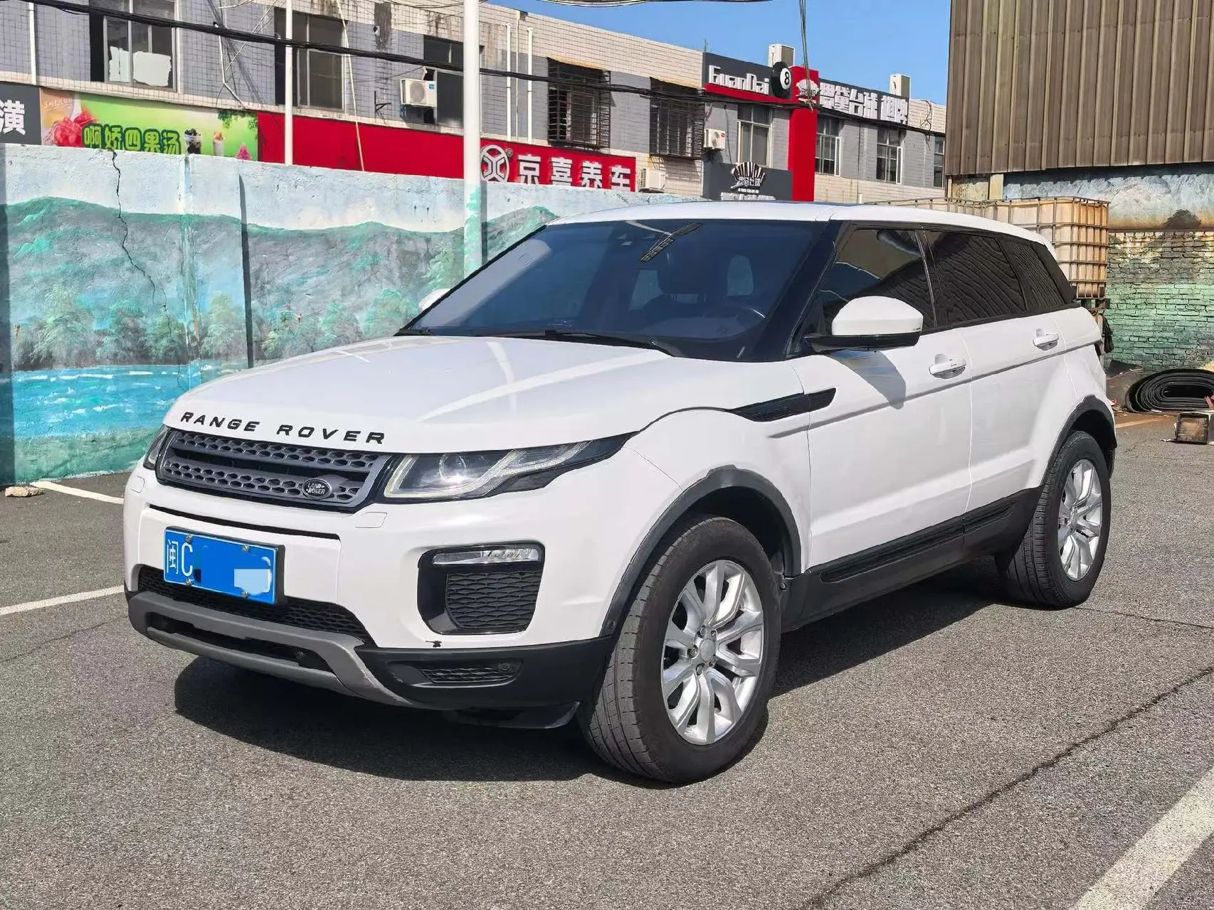Land Rover Range Rover Evoque  из Китая
