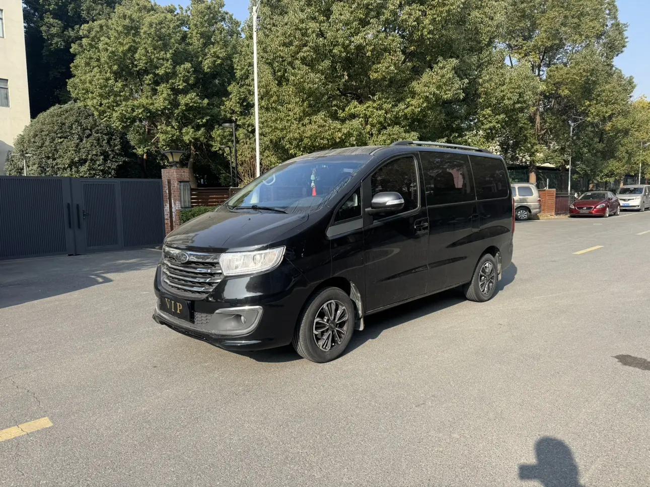JAC Ruifeng M3  из Китая