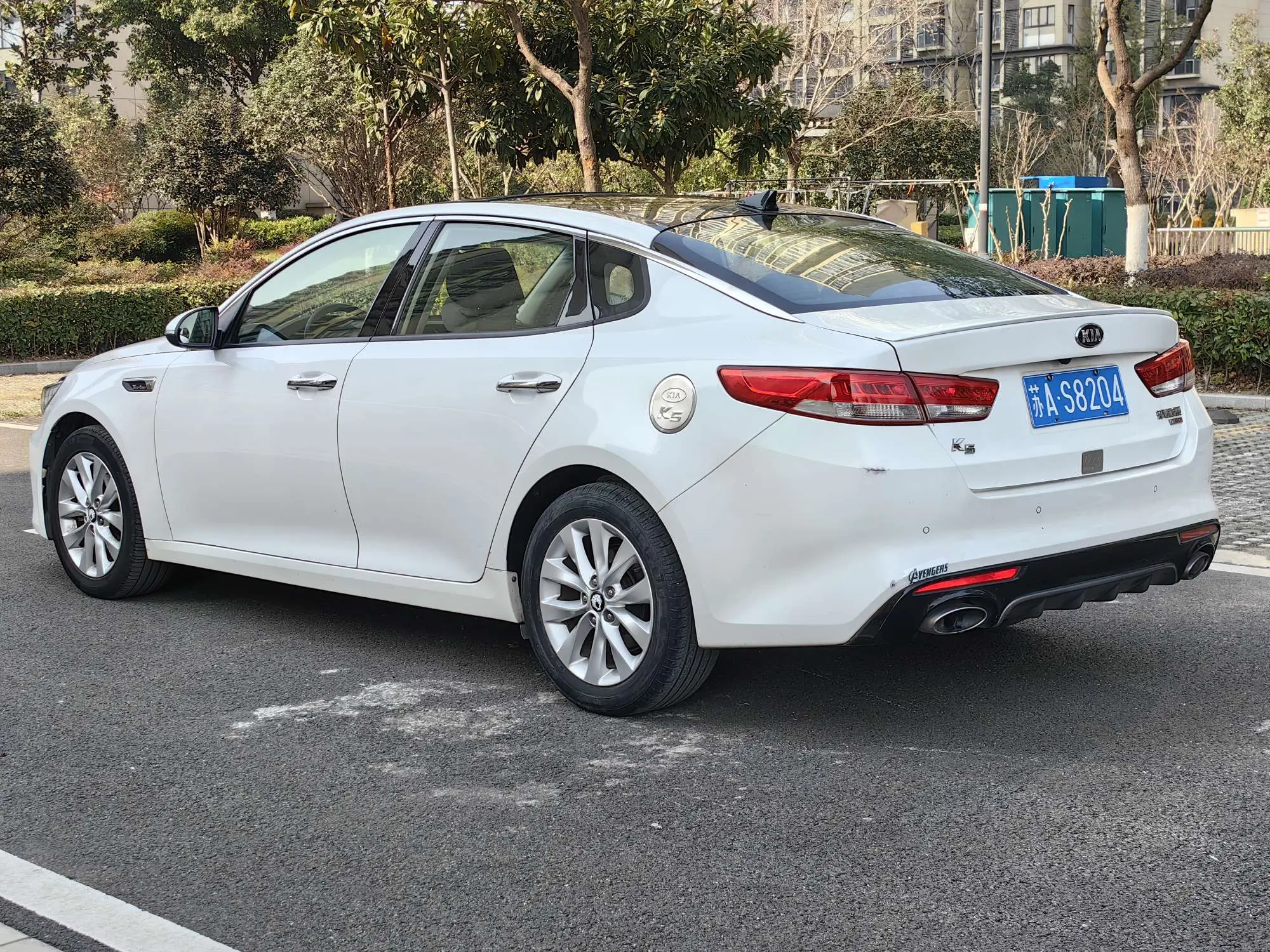 Kia K5  из Китая