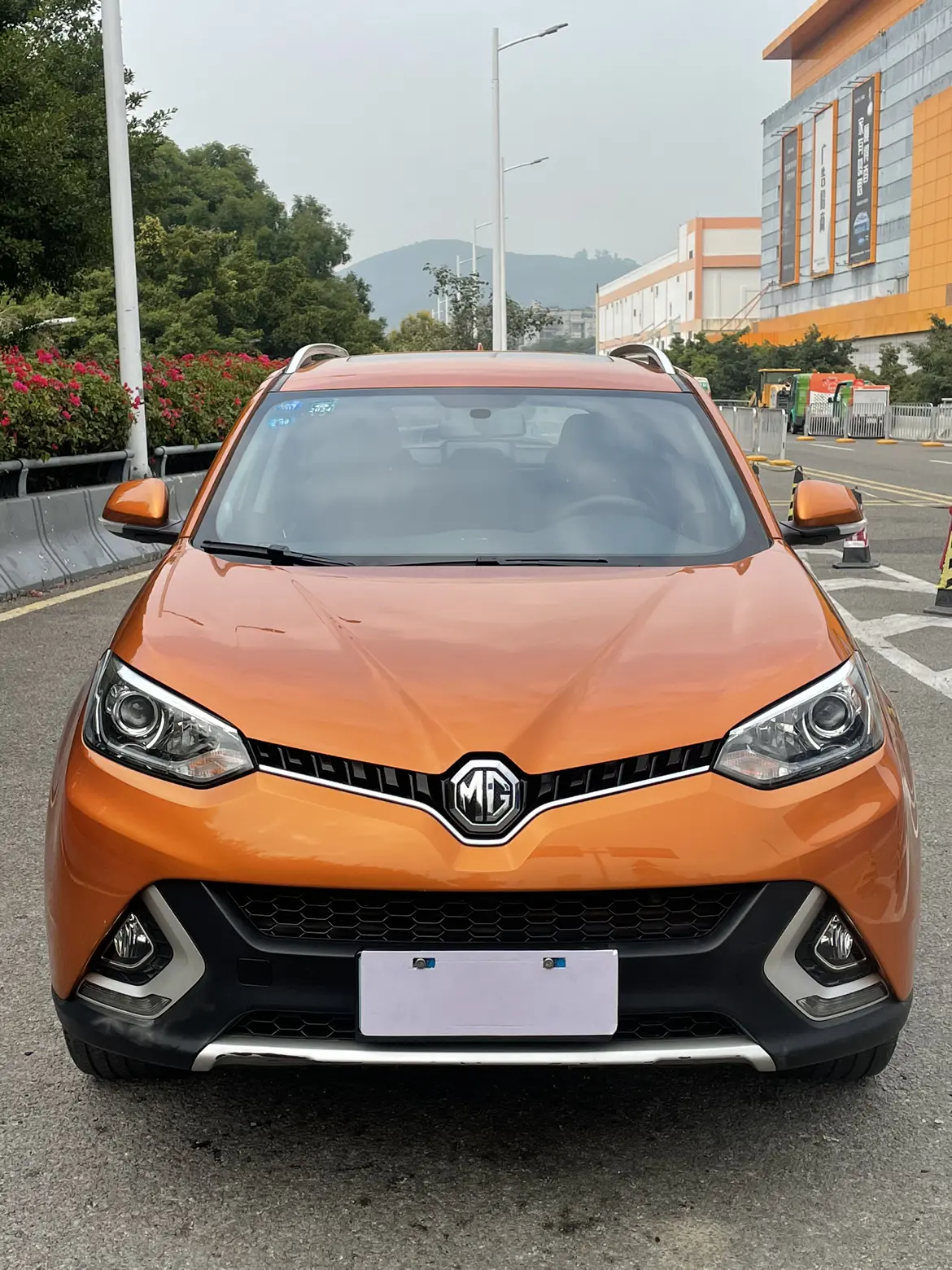 MG Ruiteng  из Китая