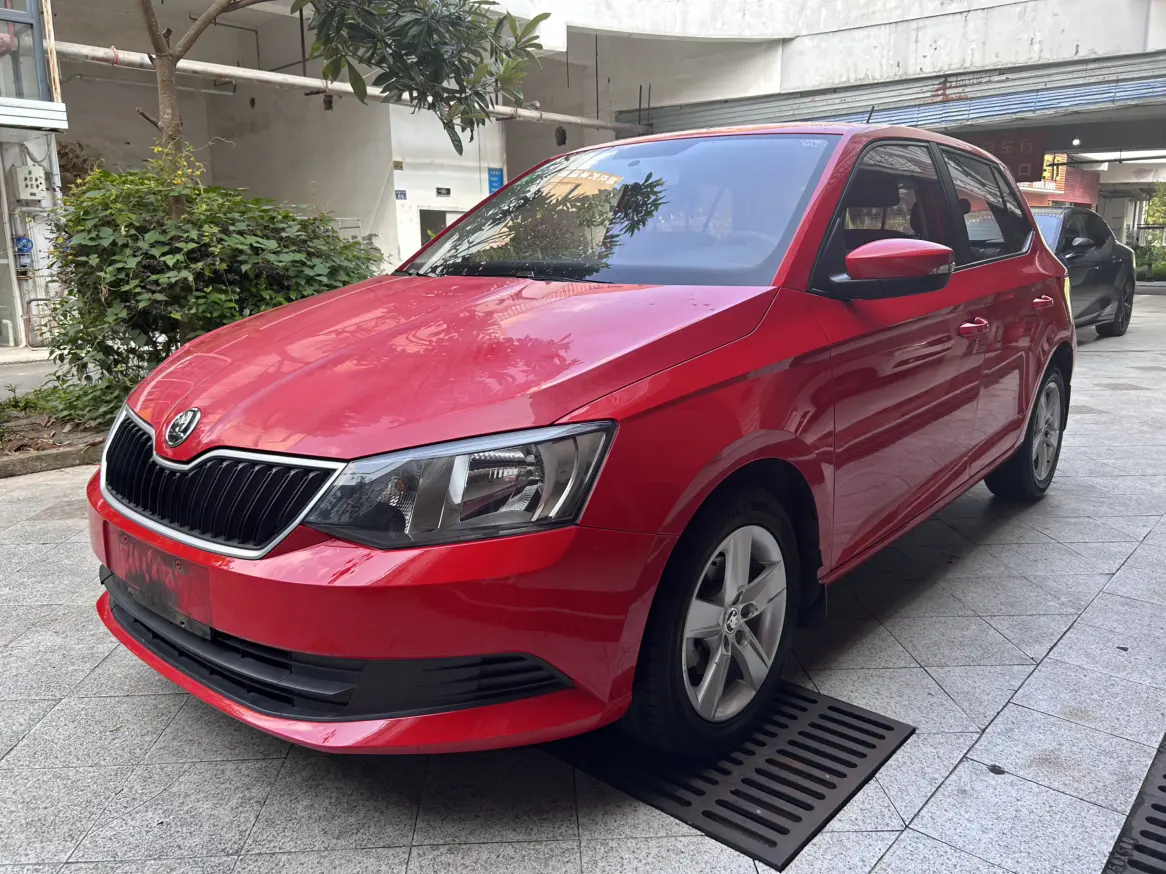 Skoda Jing Rui  из Китая