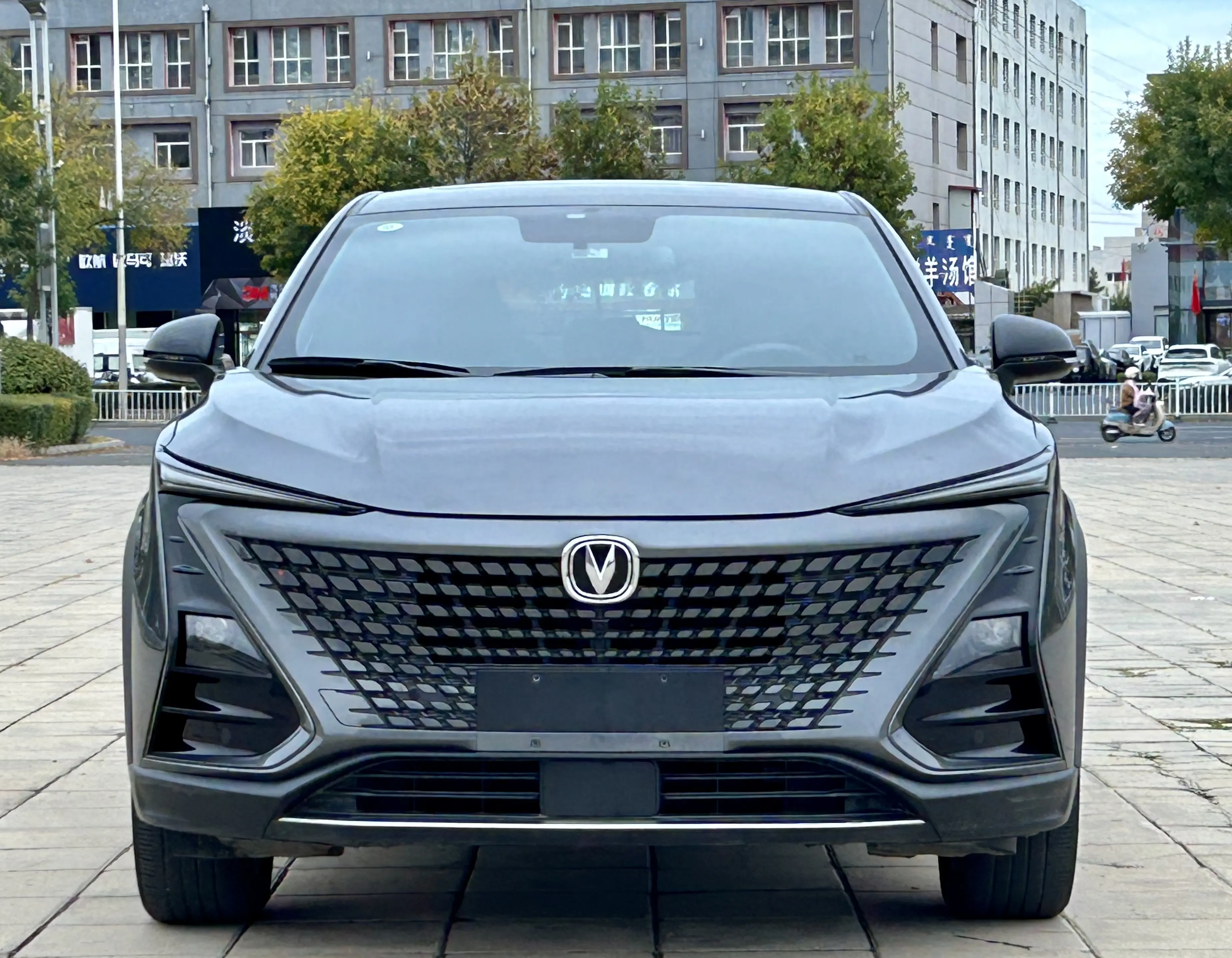 Changan UNI-T  из Китая