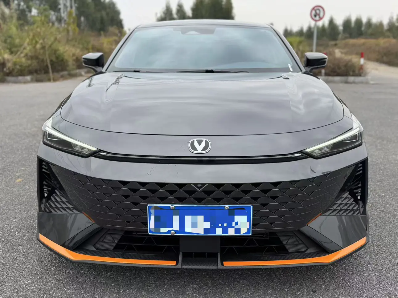 Changan UNI-V  из Китая
