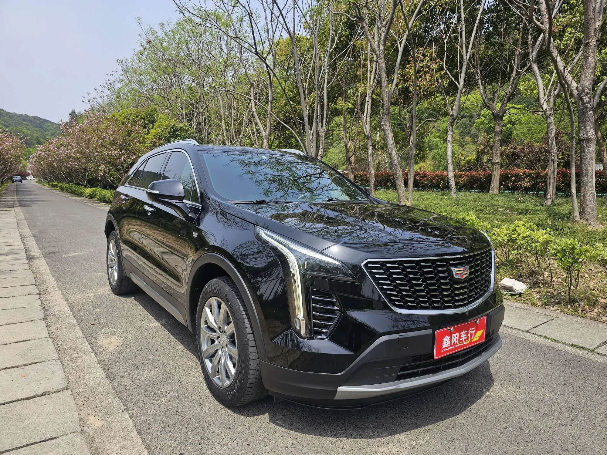 Cadillac XT4  из Китая