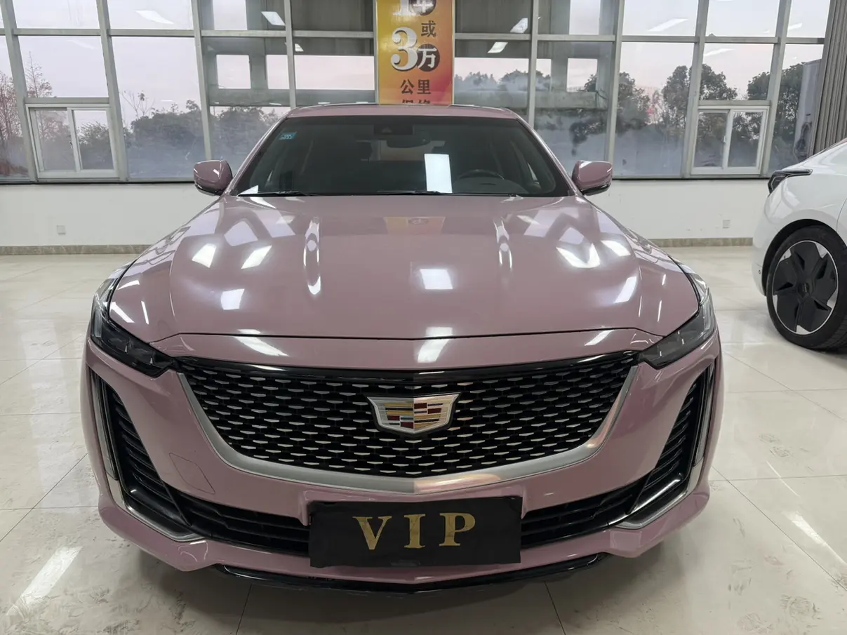 Cadillac CT5  из Китая