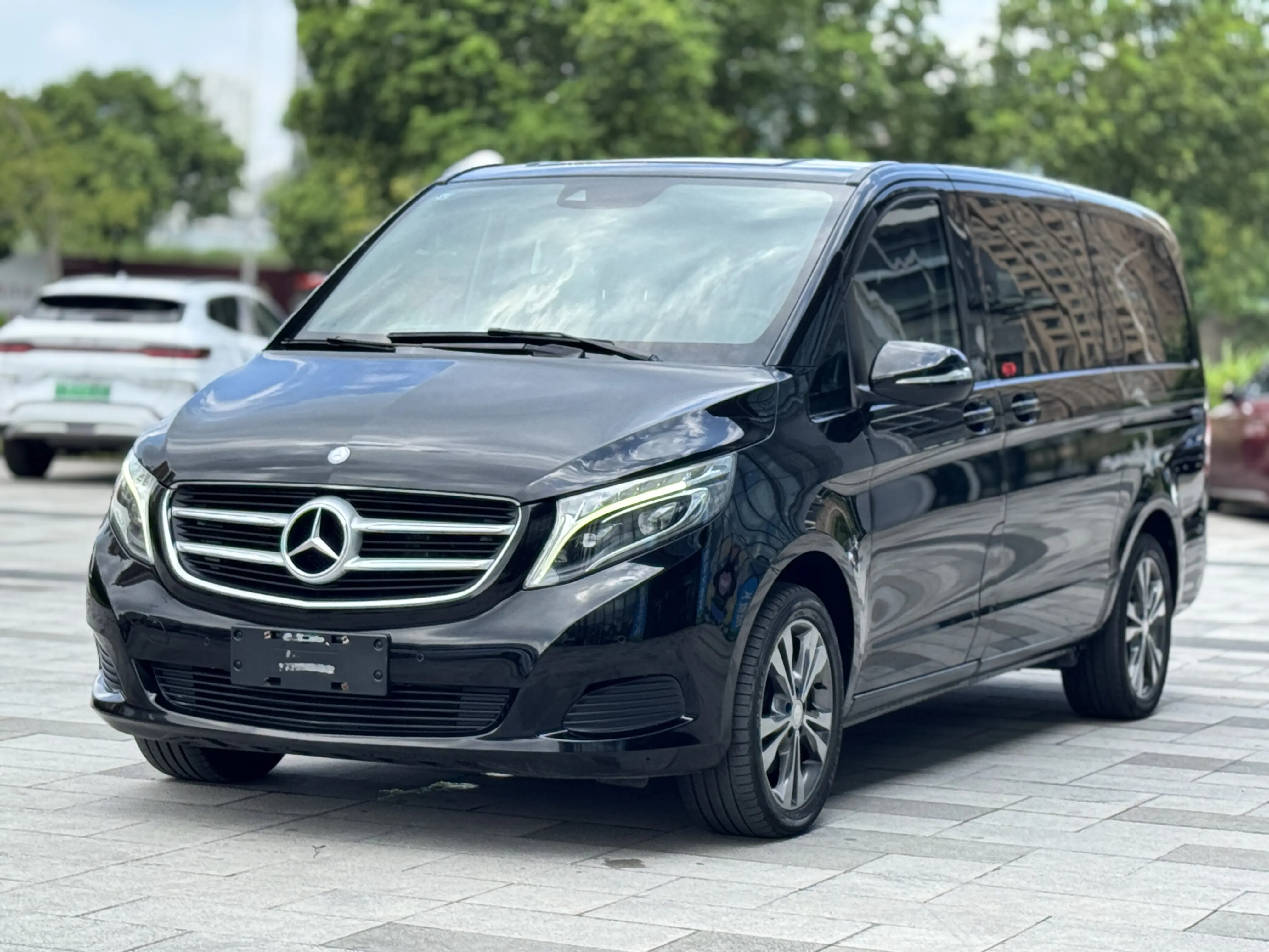 Mercedes-Benz Mercedes Benz V Class  из Китая