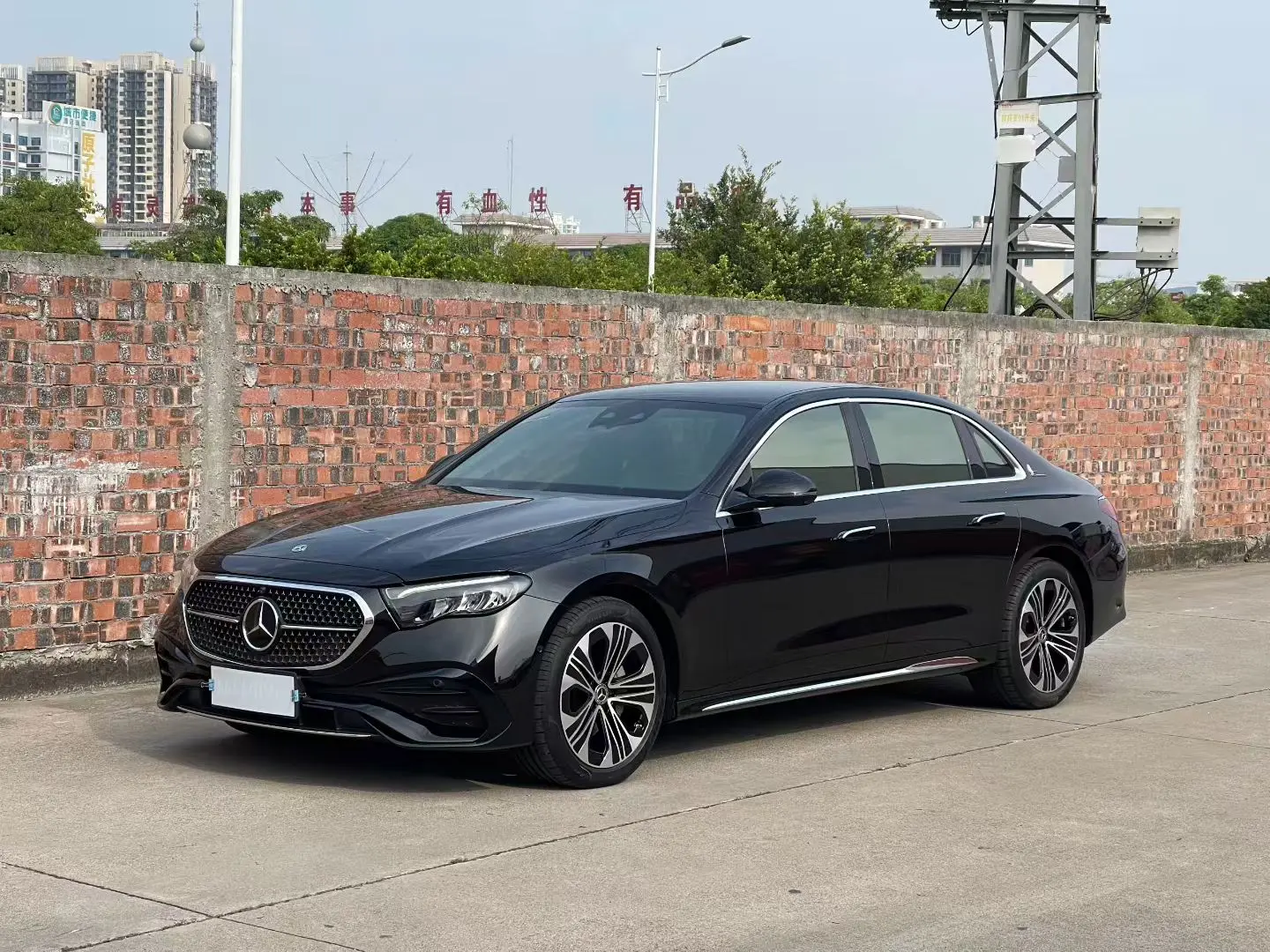 Mercedes-Benz E-Class  из Китая