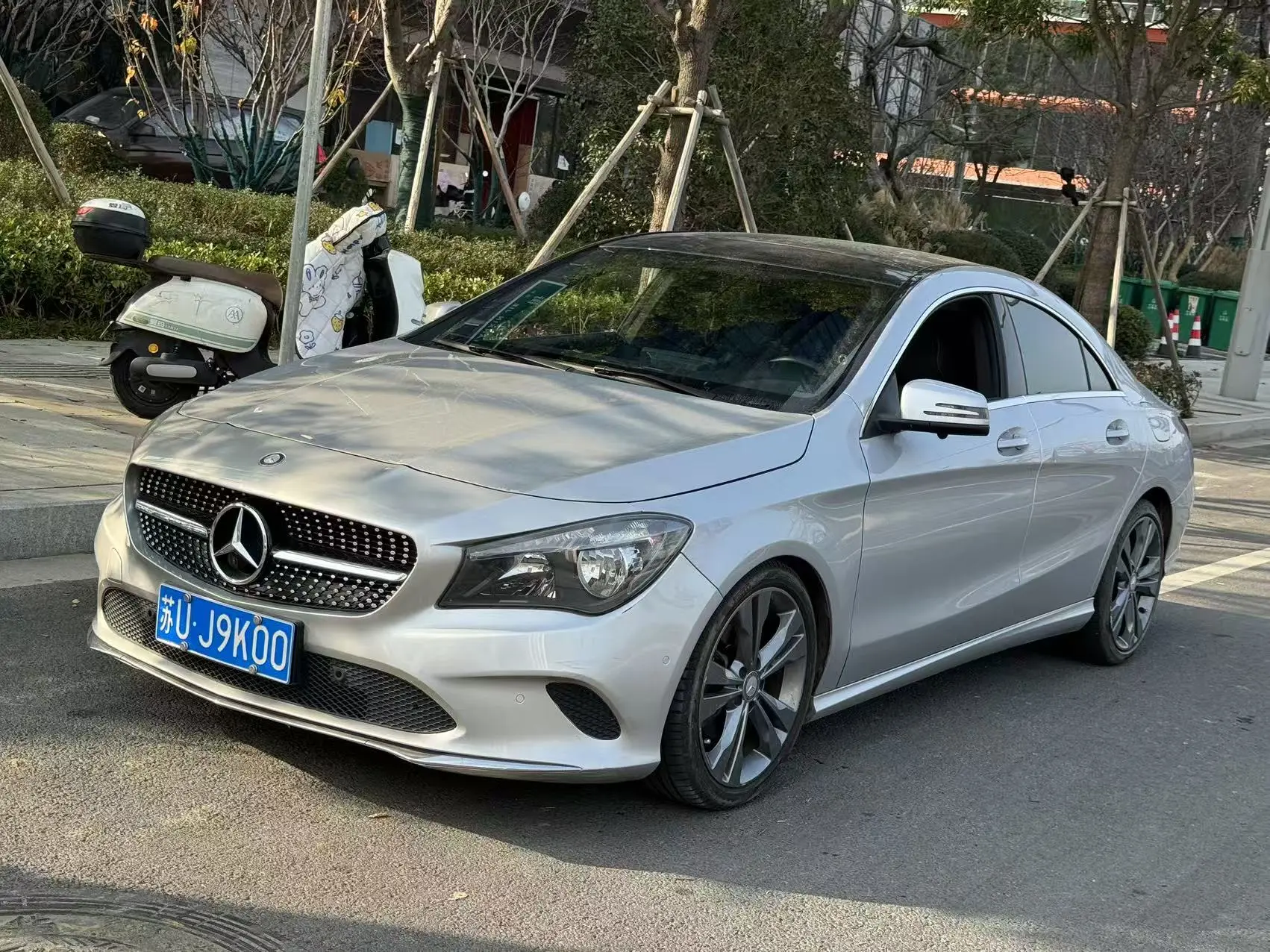 Mercedes-Benz Mercedes CLA  из Китая