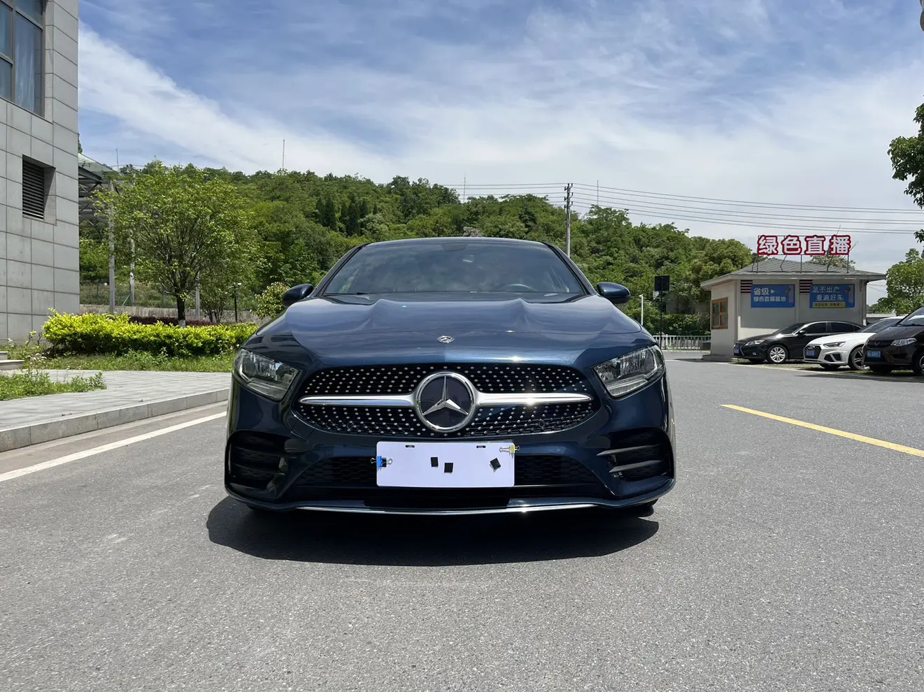 Mercedes-Benz Mercedes Benz A Class  из Китая