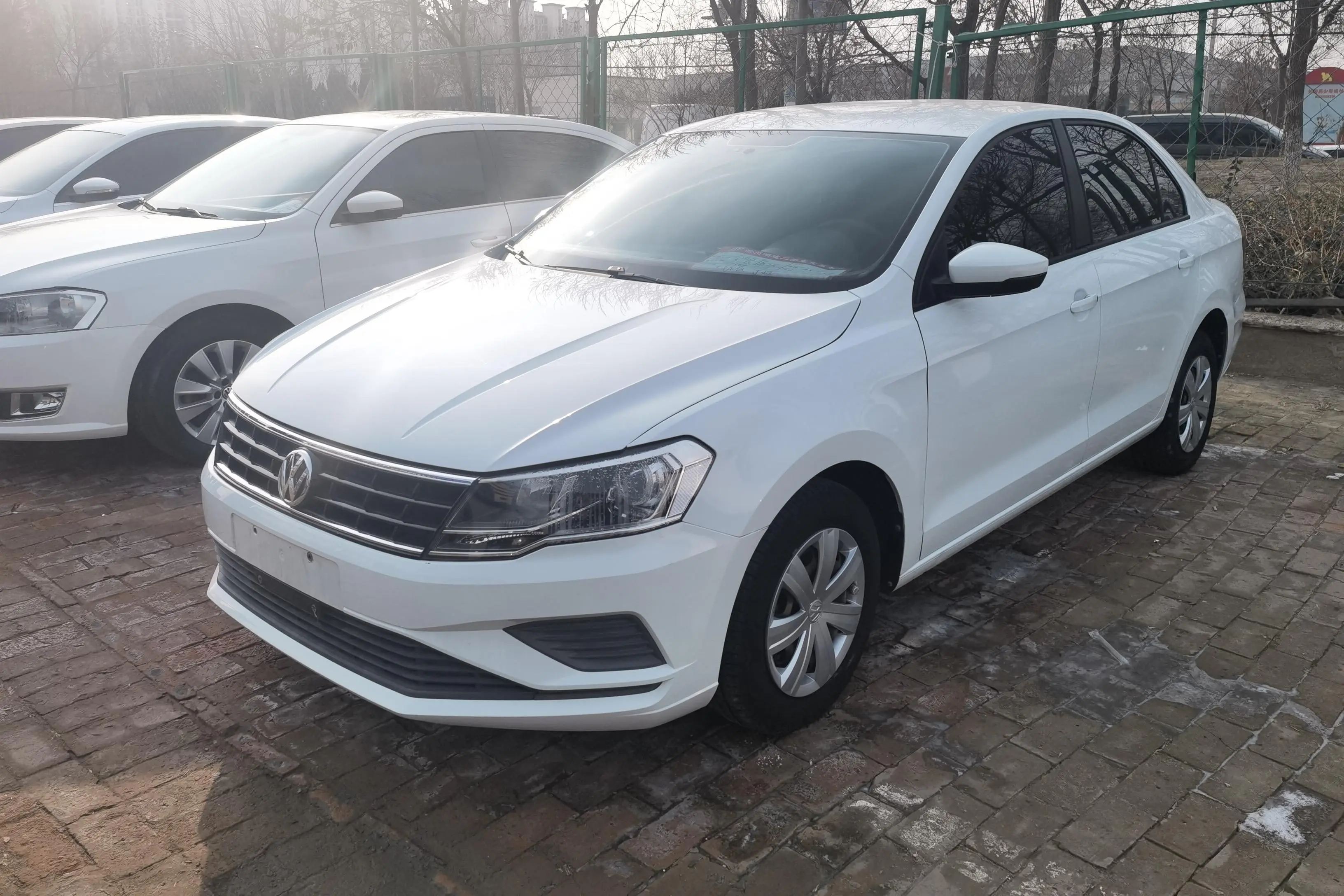 Volkswagen Jetta  из Китая