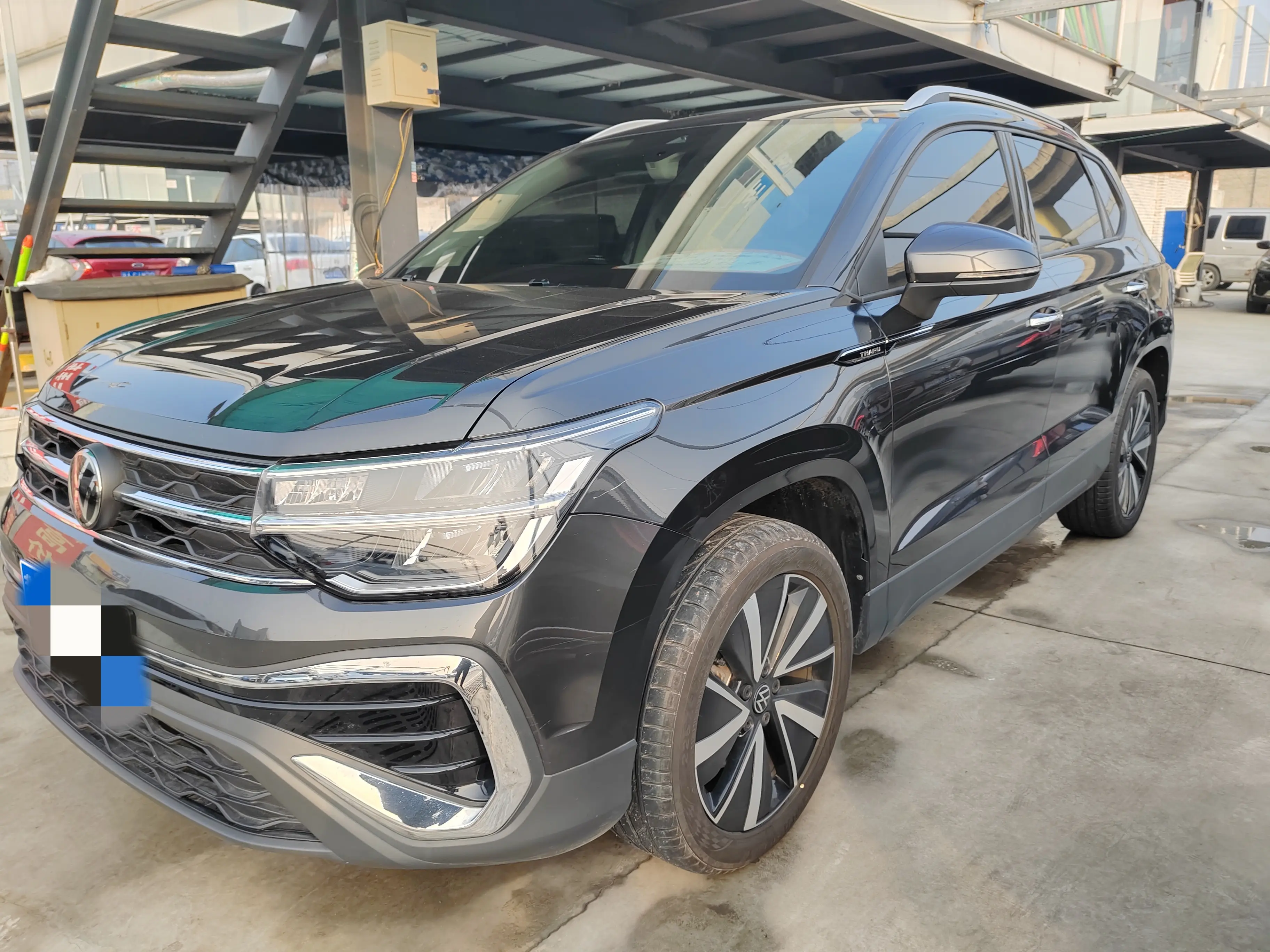 Volkswagen Tharu  из Китая