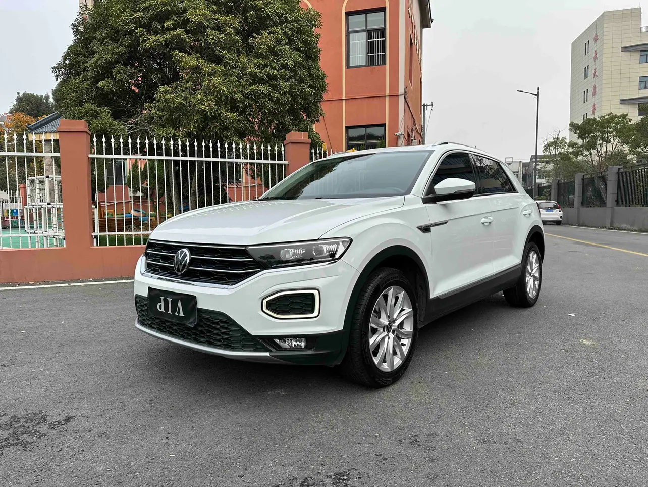 Volkswagen T-Roc  из Китая