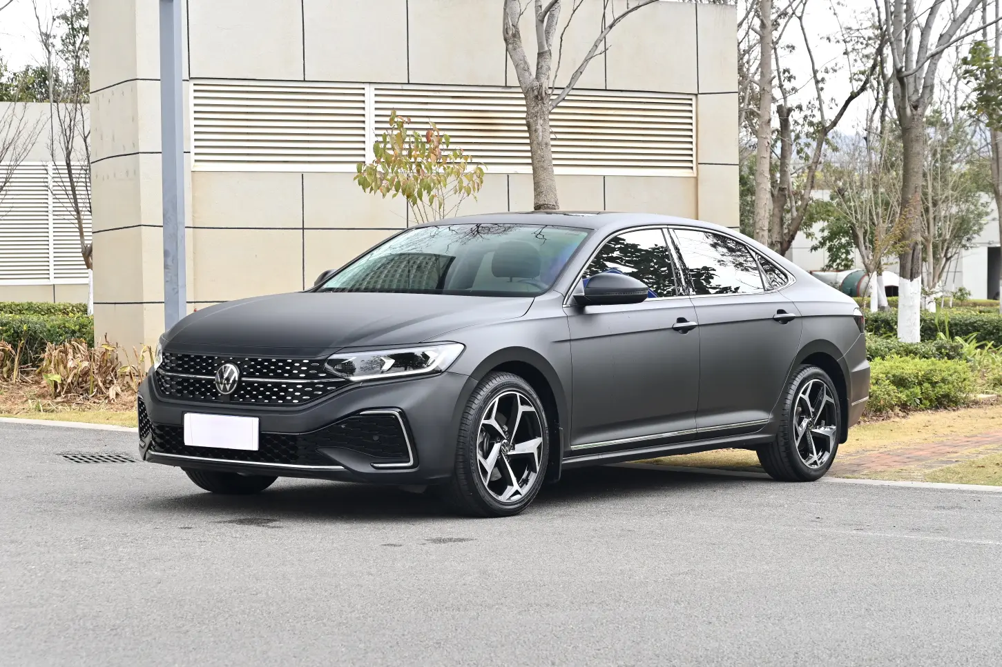 Volkswagen Passat  из Китая