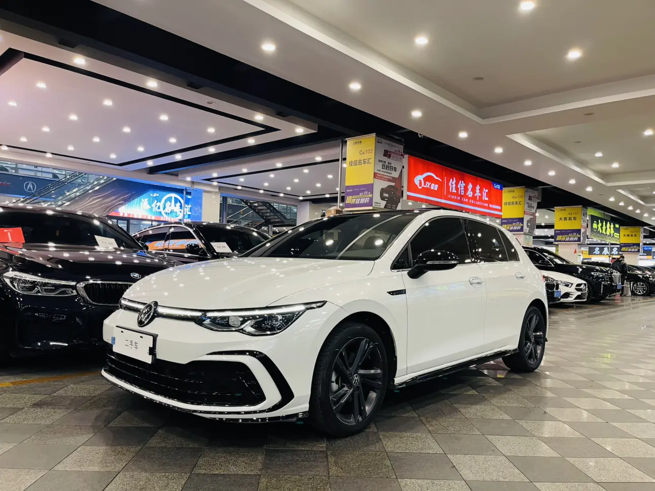 Volkswagen Golf  из Китая