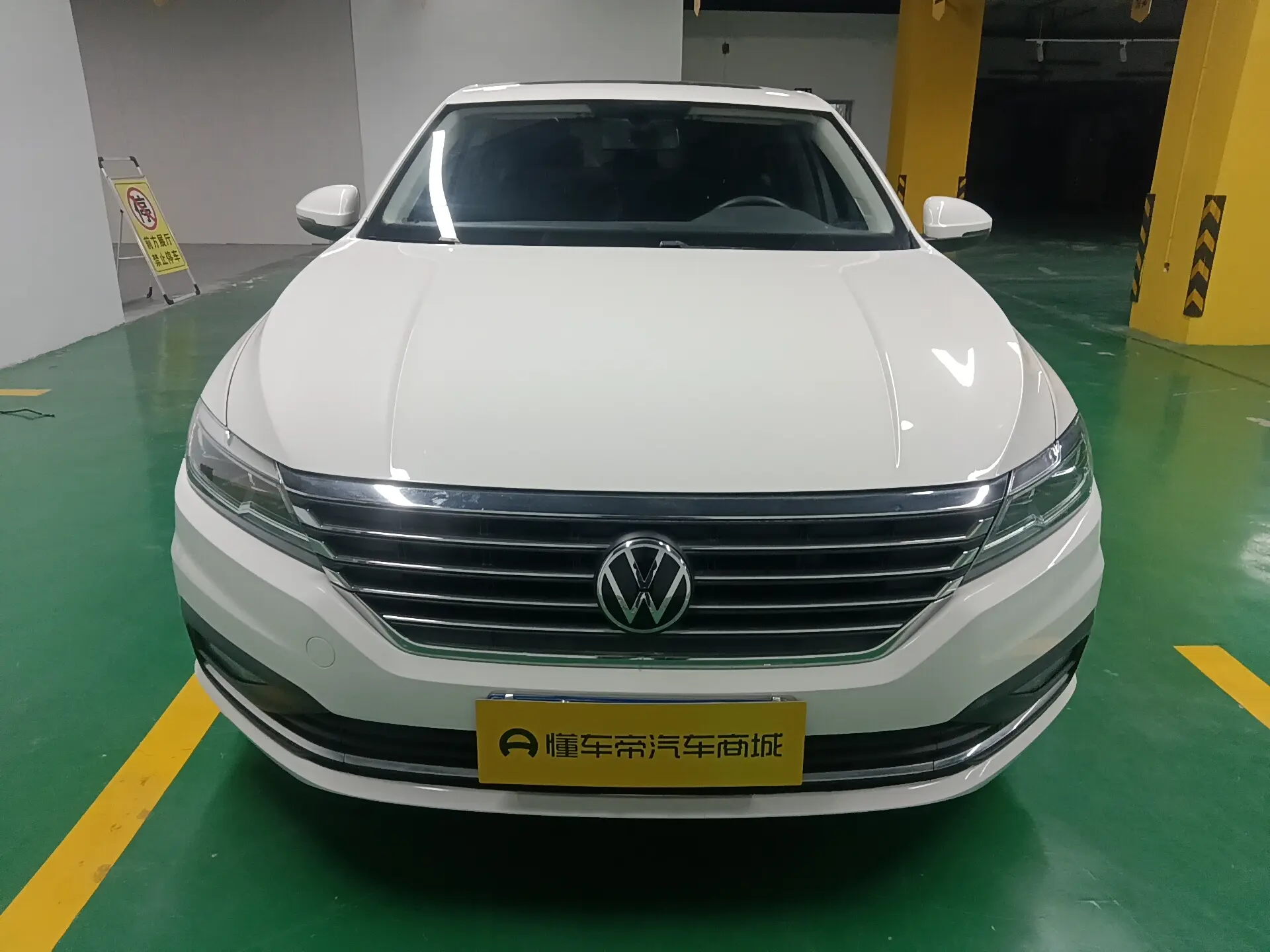 Volkswagen Lavida  из Китая