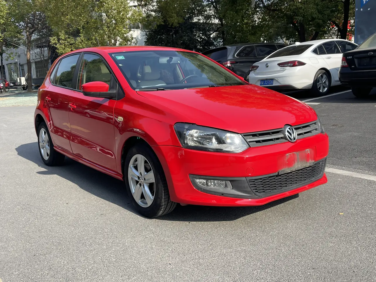 Volkswagen Polo  из Китая